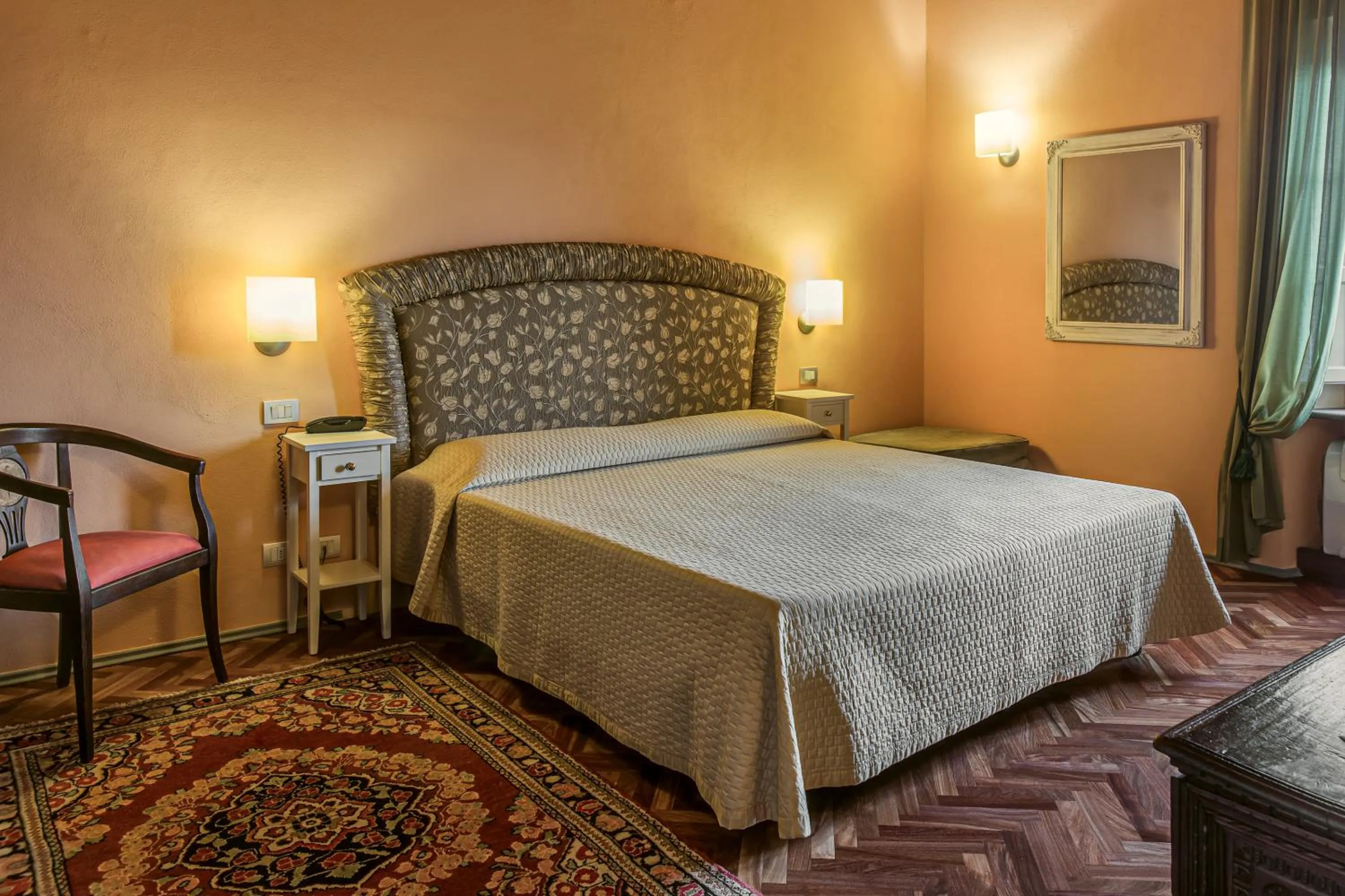 Bedroom in Hotel Villa Volpi