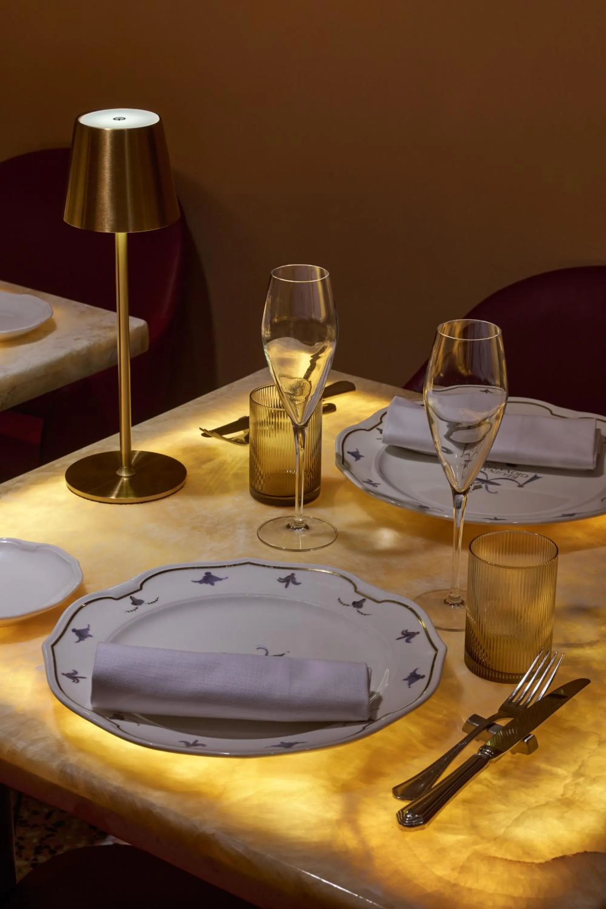 Restaurant/places to eat in Golden Tulip Rome Piram