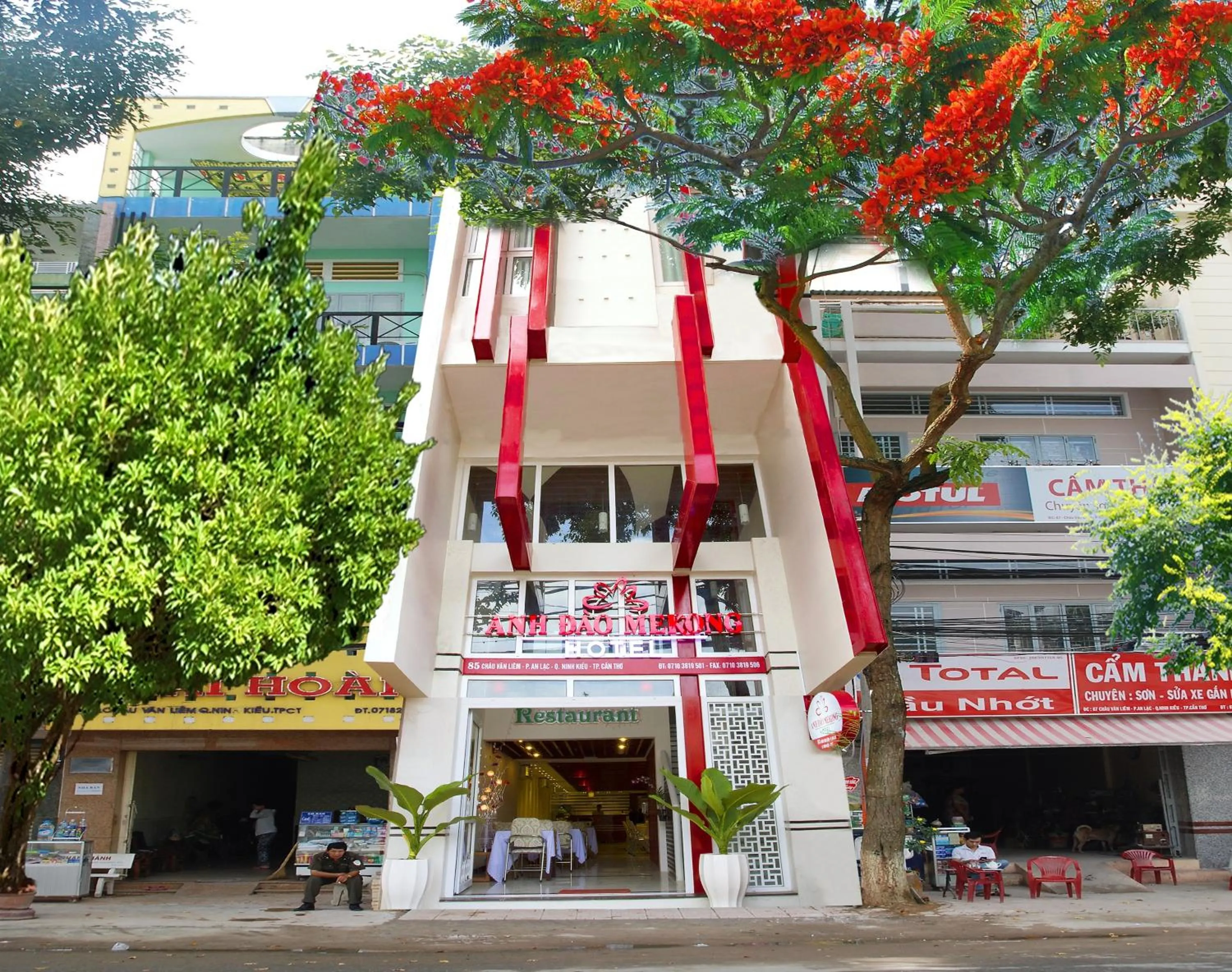Facade/entrance in Anh Dao Mekong Hotel