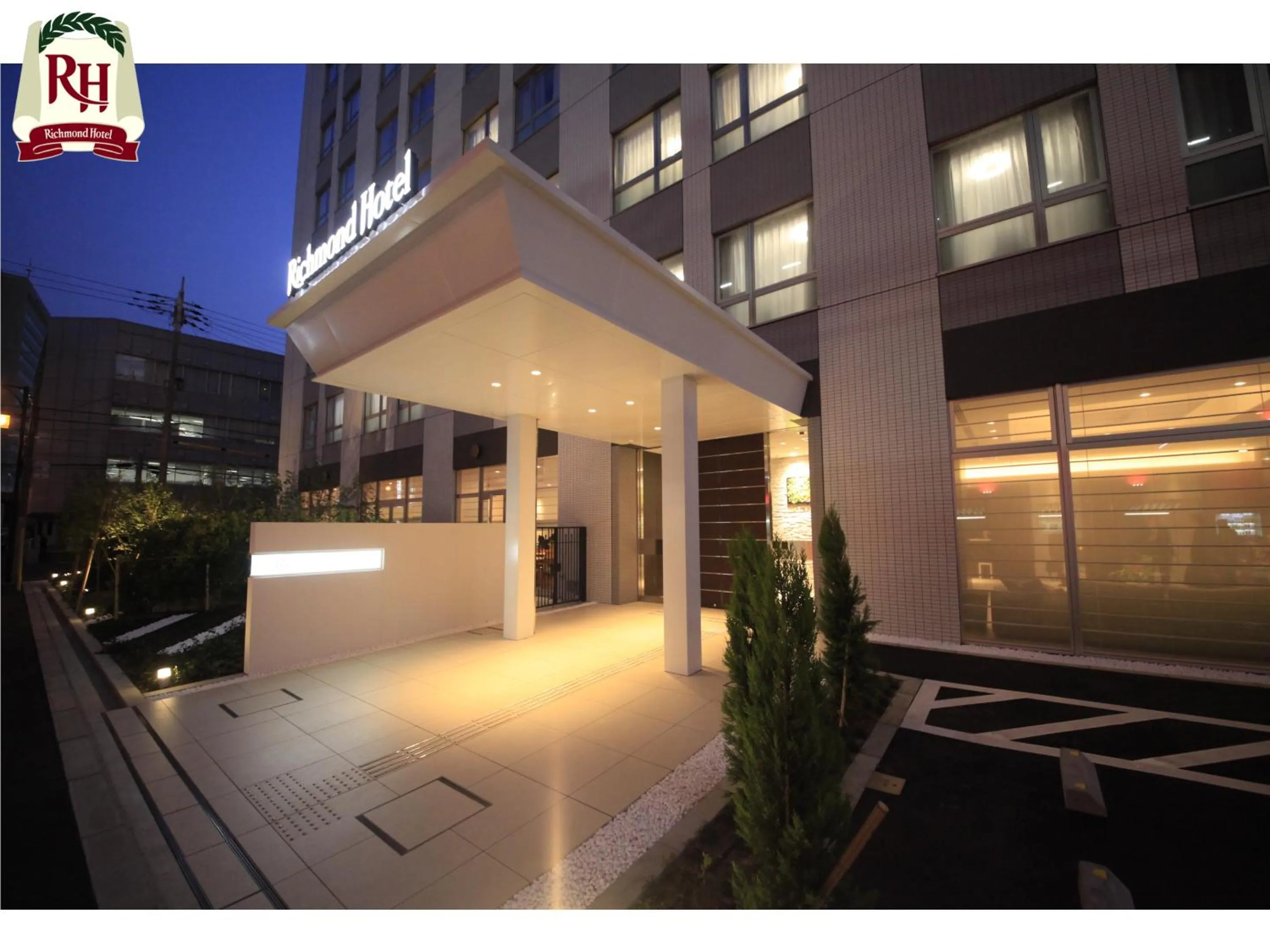 Facade/entrance in Richmond Hotel Namba Daikokucho