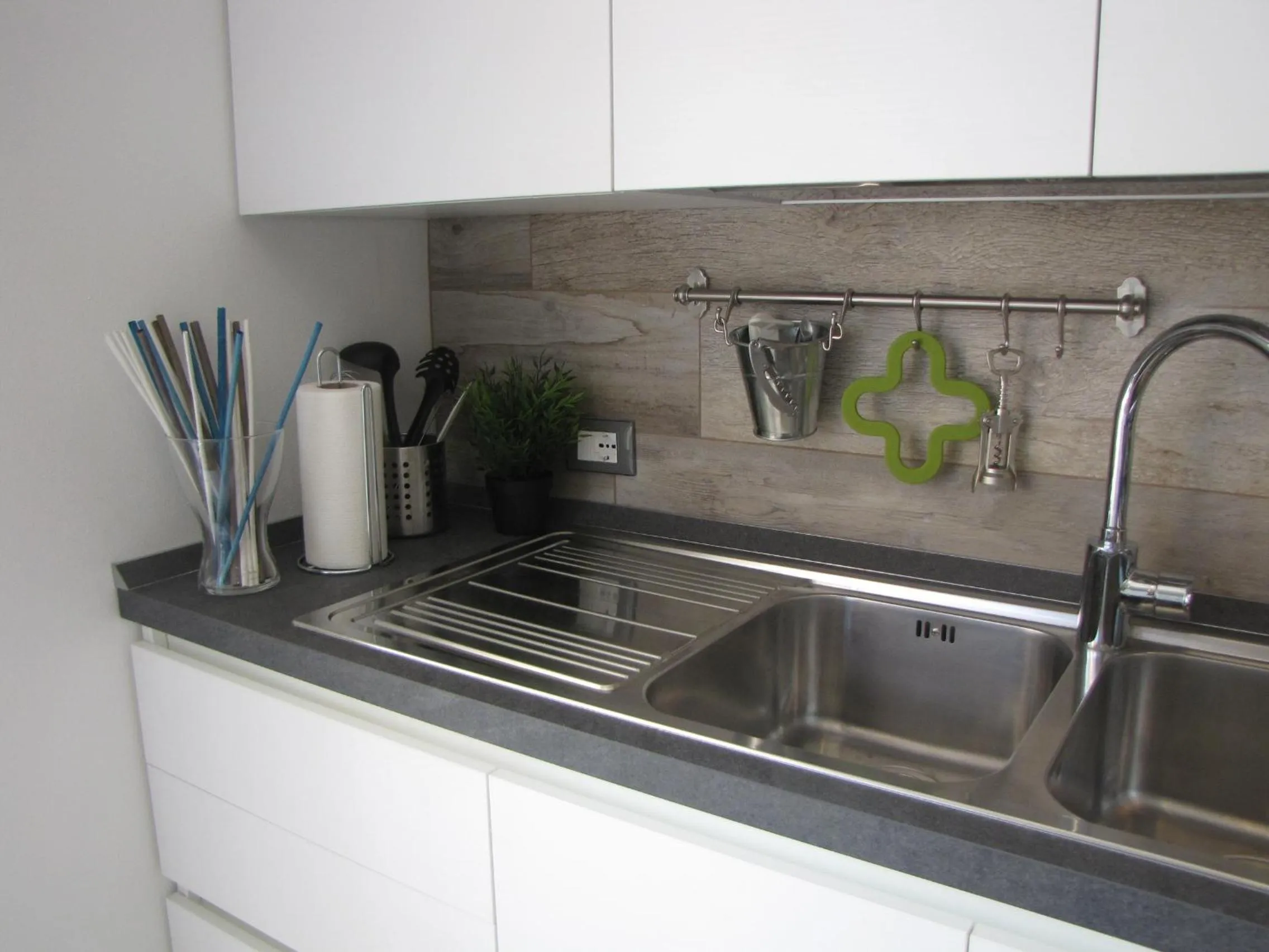 Kitchen or kitchenette in Residence Villa Margherita