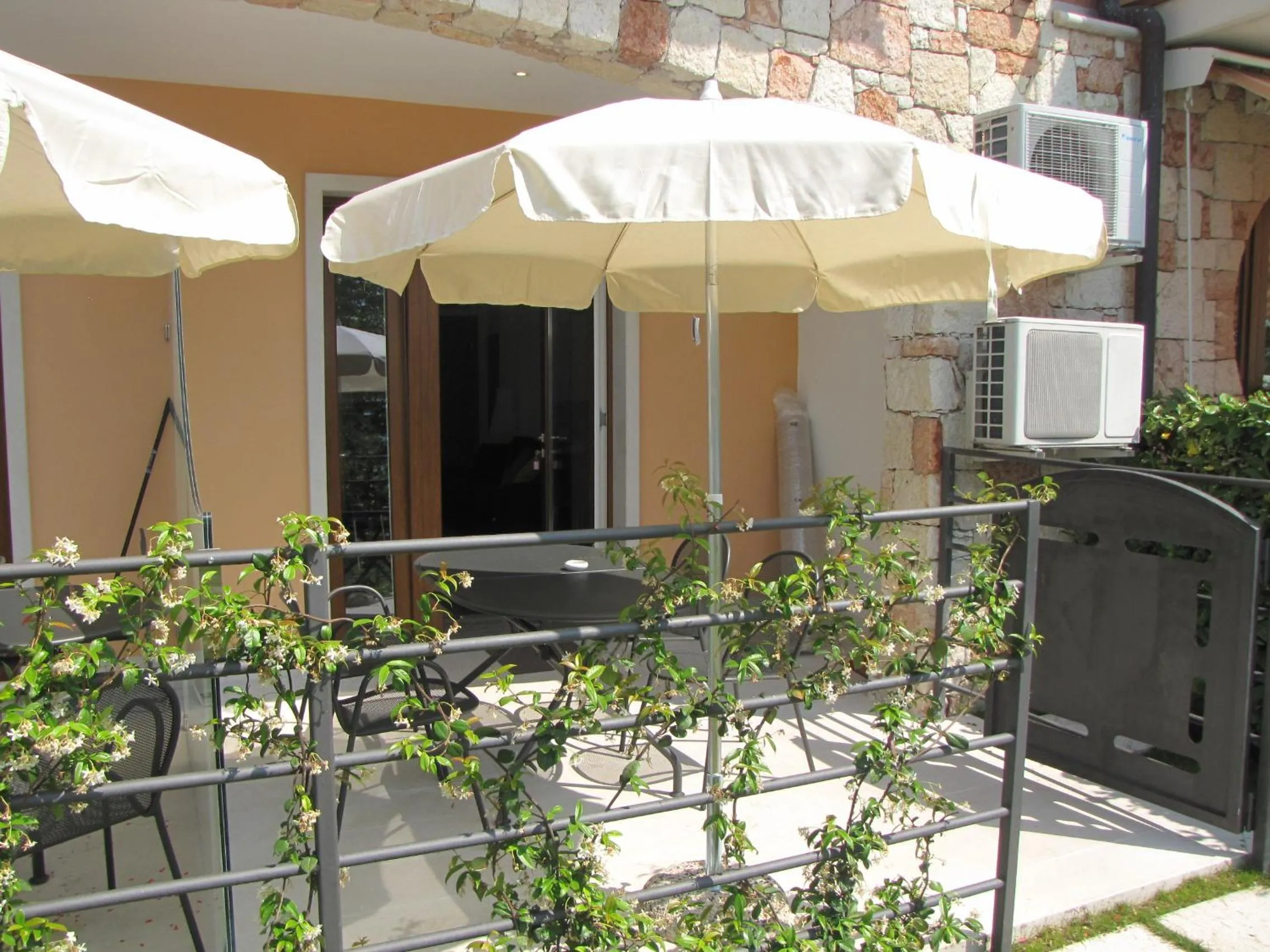 Patio in Residence Villa Margherita