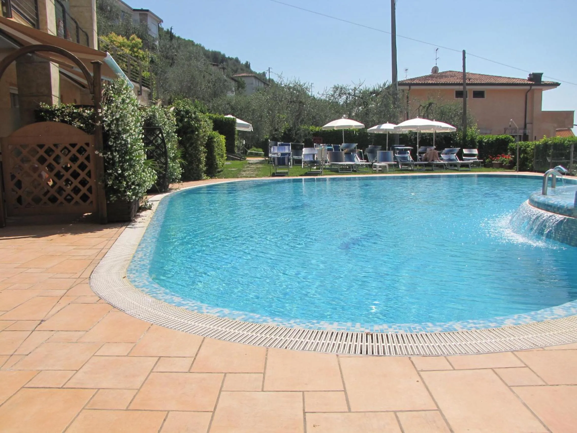 Swimming pool in Residence Villa Margherita
