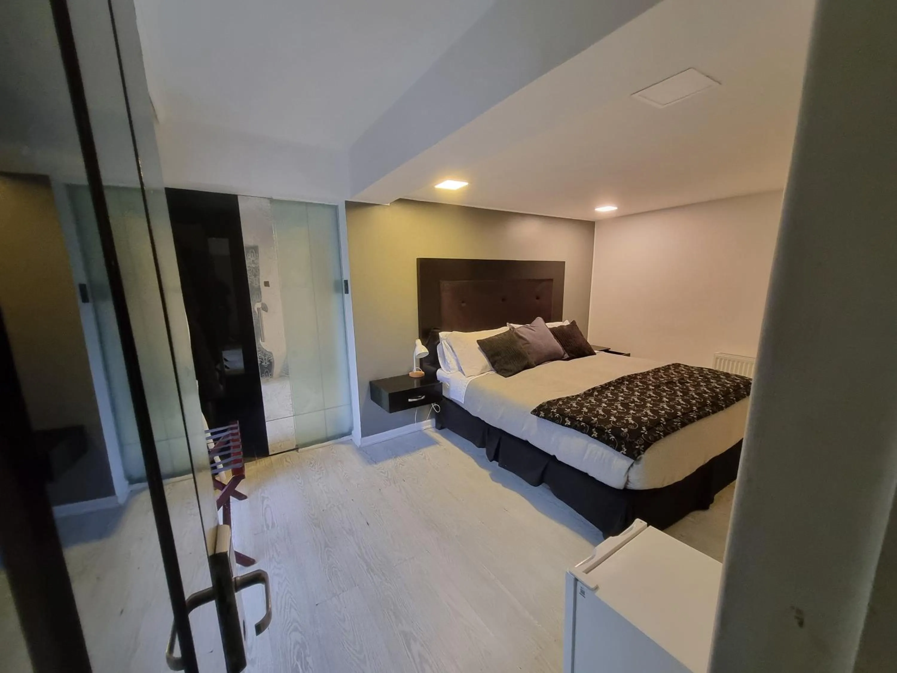 Photo of the whole room, Bed in Winery Hotel Boutique