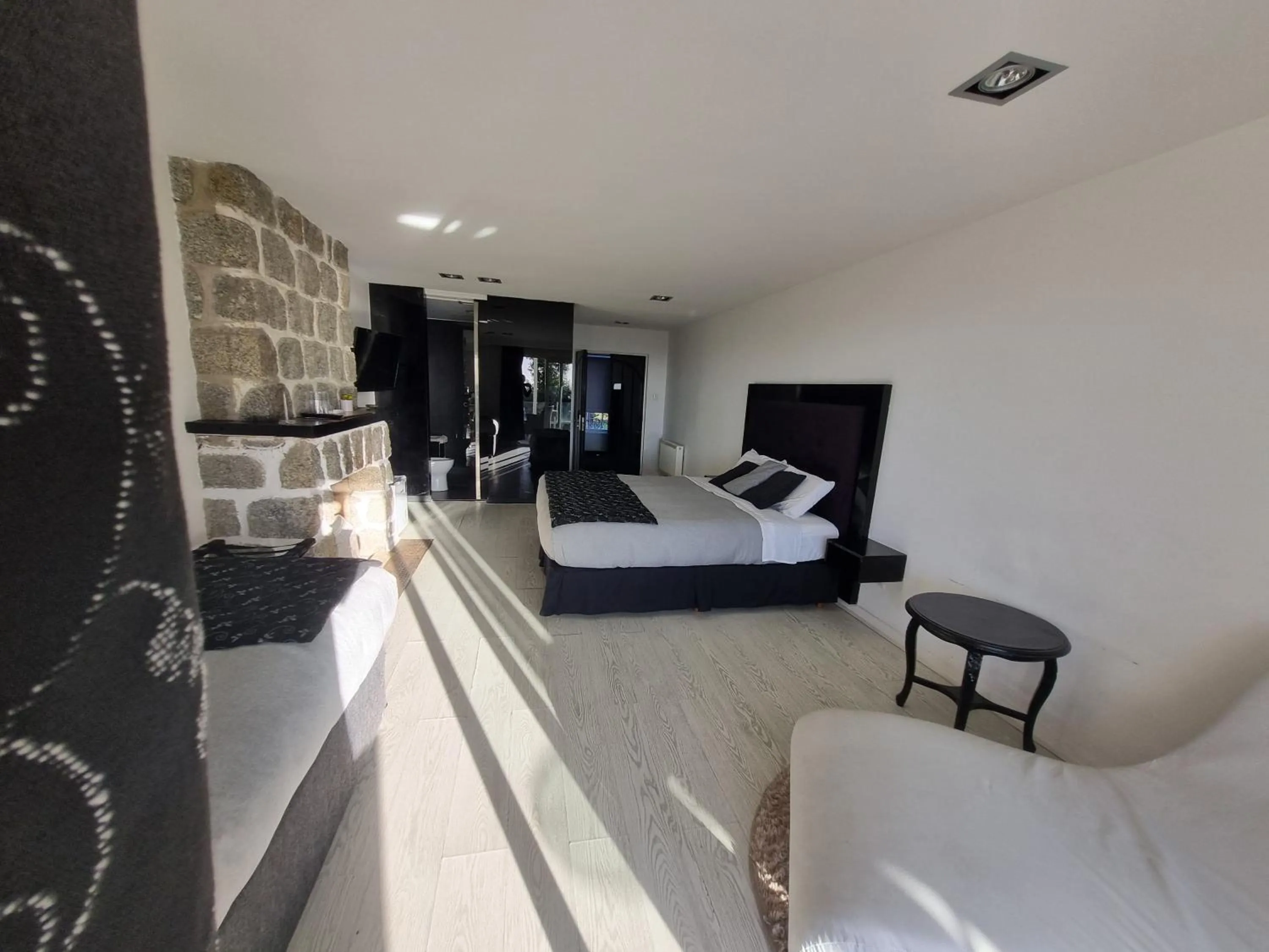 Bed in Winery Hotel Boutique