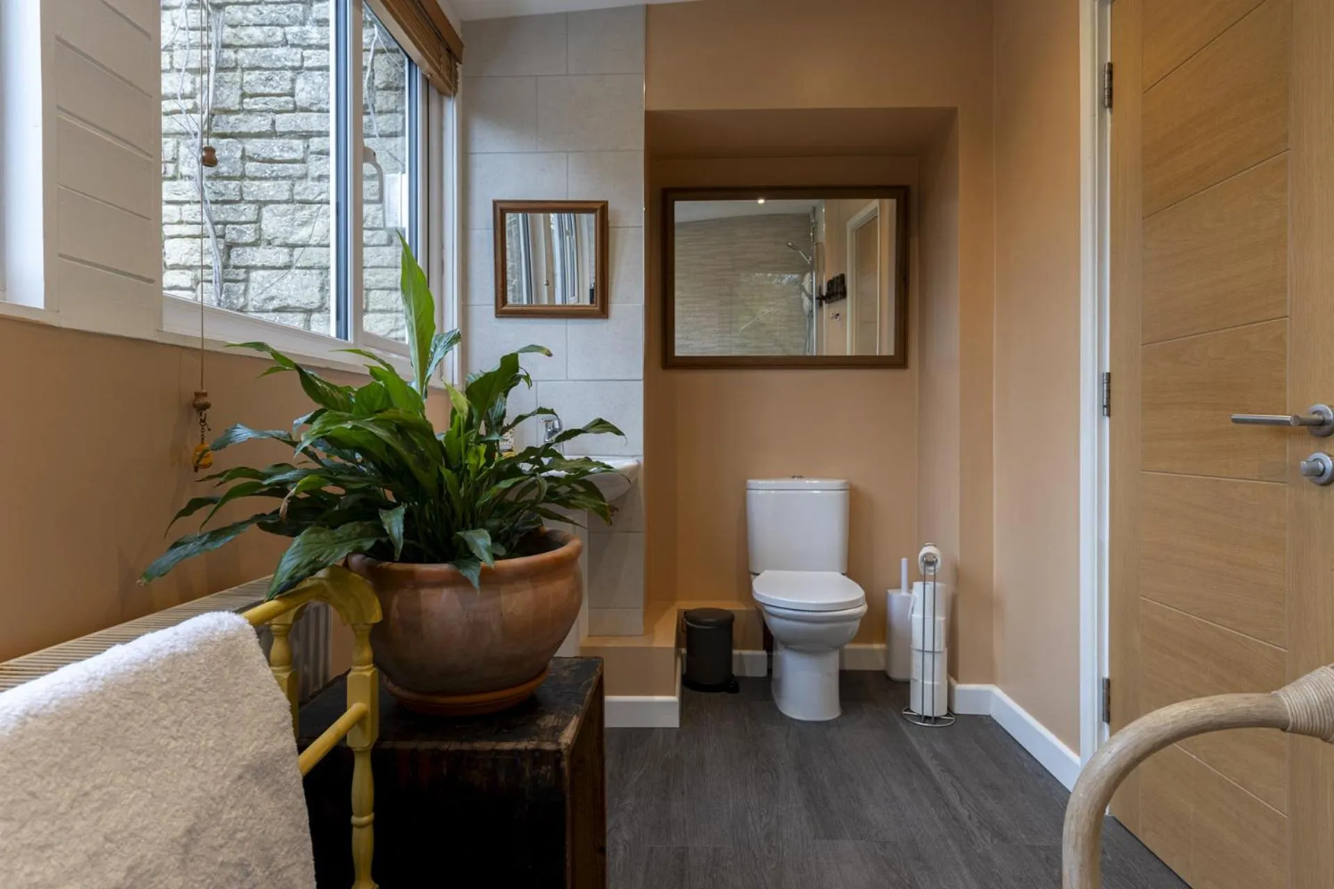 Bathroom in Sandford Meadow Guest House