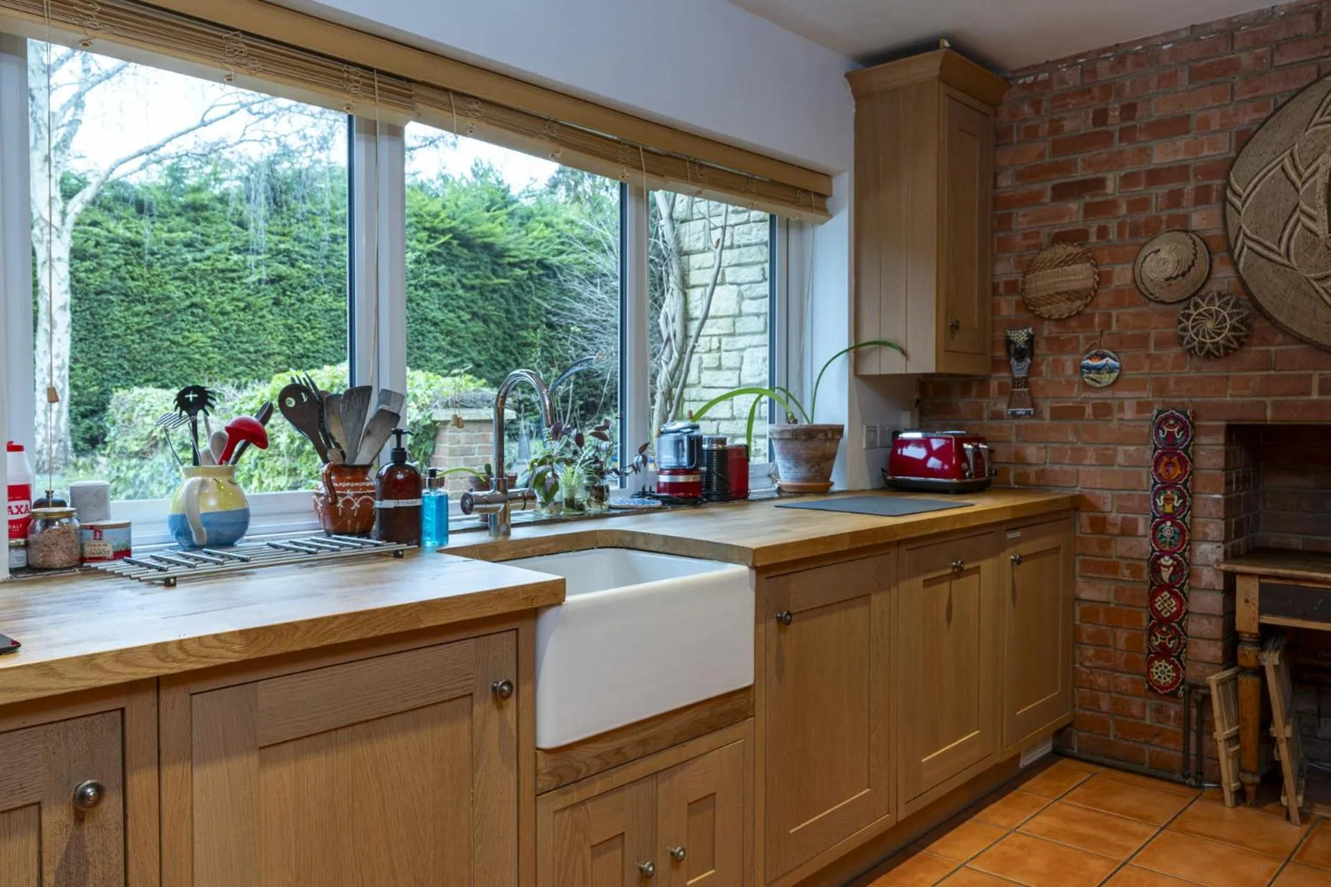 Kitchen or kitchenette in Sandford Meadow Guest House