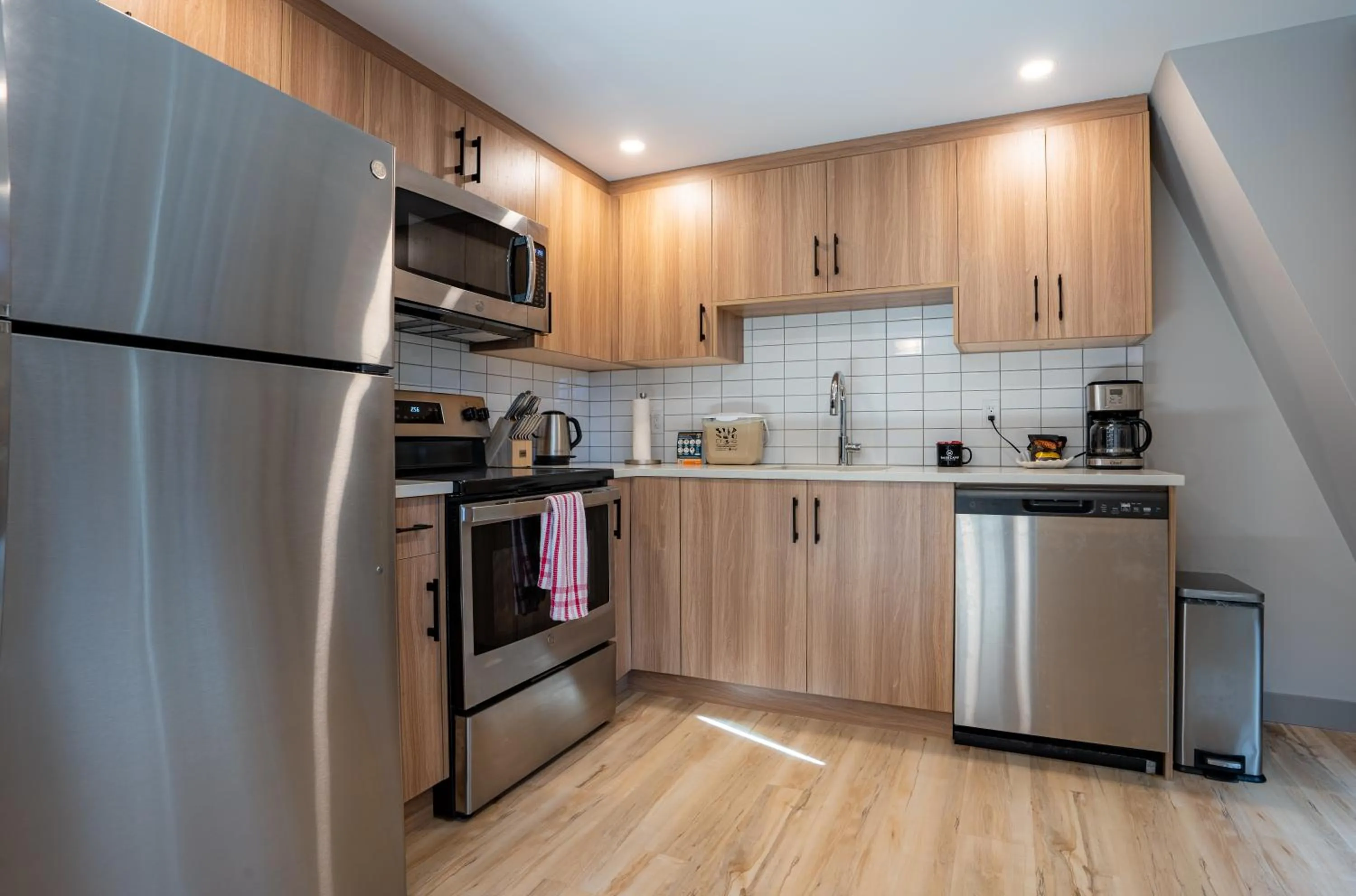 Kitchen or kitchenette in Basecamp Suites Banff