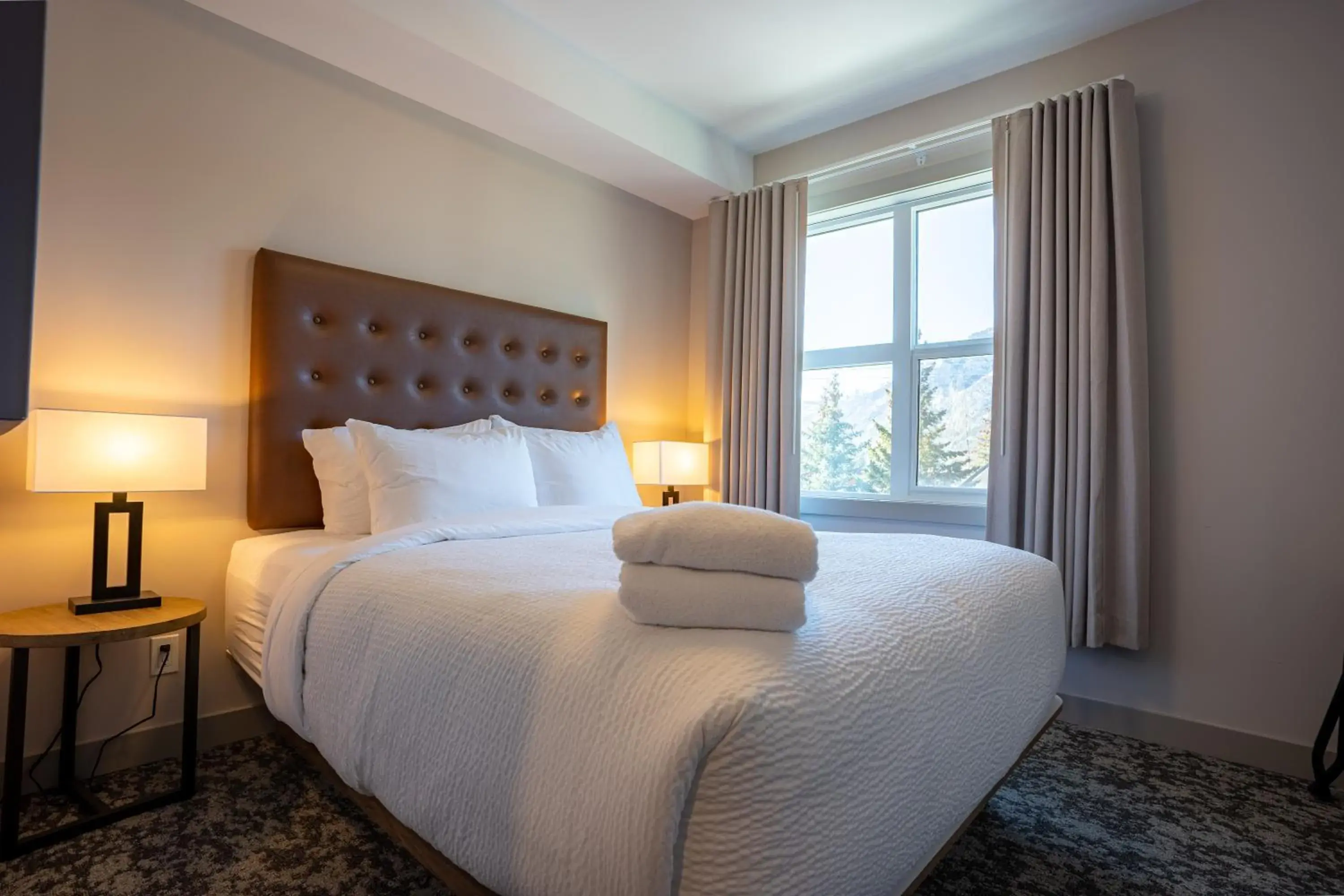 One-Bedroom Apartment in Basecamp Suites Banff One-Bedroom Apartment in Basecamp Suites Banff