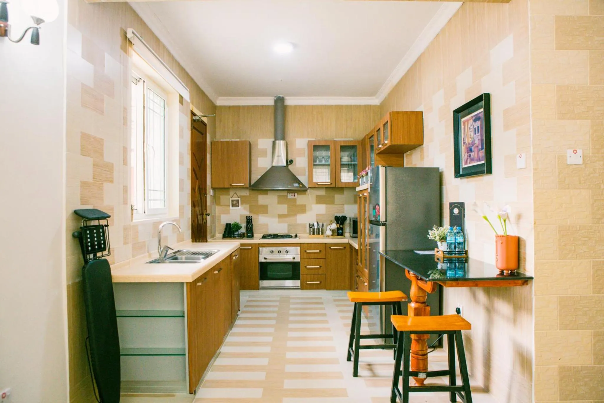 Kitchen or kitchenette in The Amariah Hotel & Apartments Mikocheni