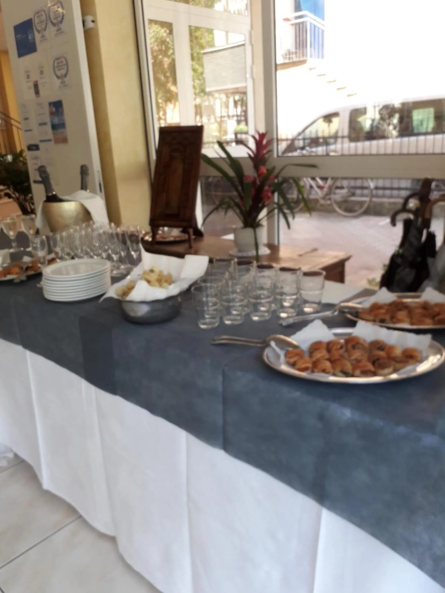 Food and drinks in Hotel Imperiale