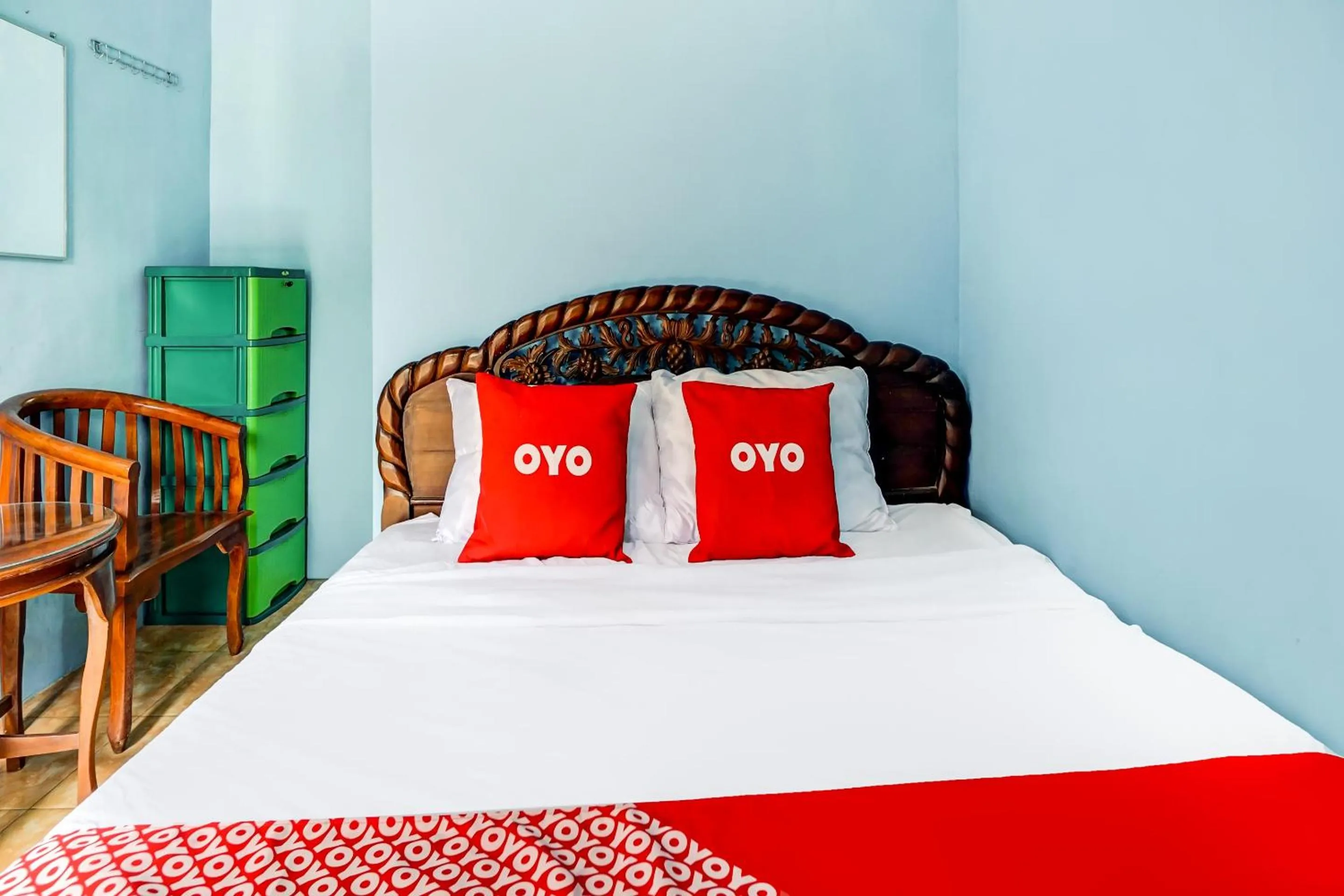 Bedroom, Bed in OYO Life 90879 Ara Predator Funpark