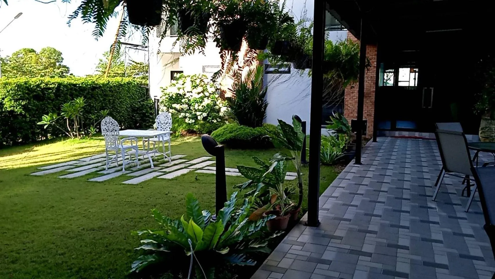 Property building in Loft 202 Hotel