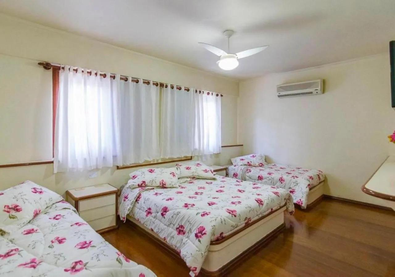 Bedroom, Bed in The Helvetia Polo Villa