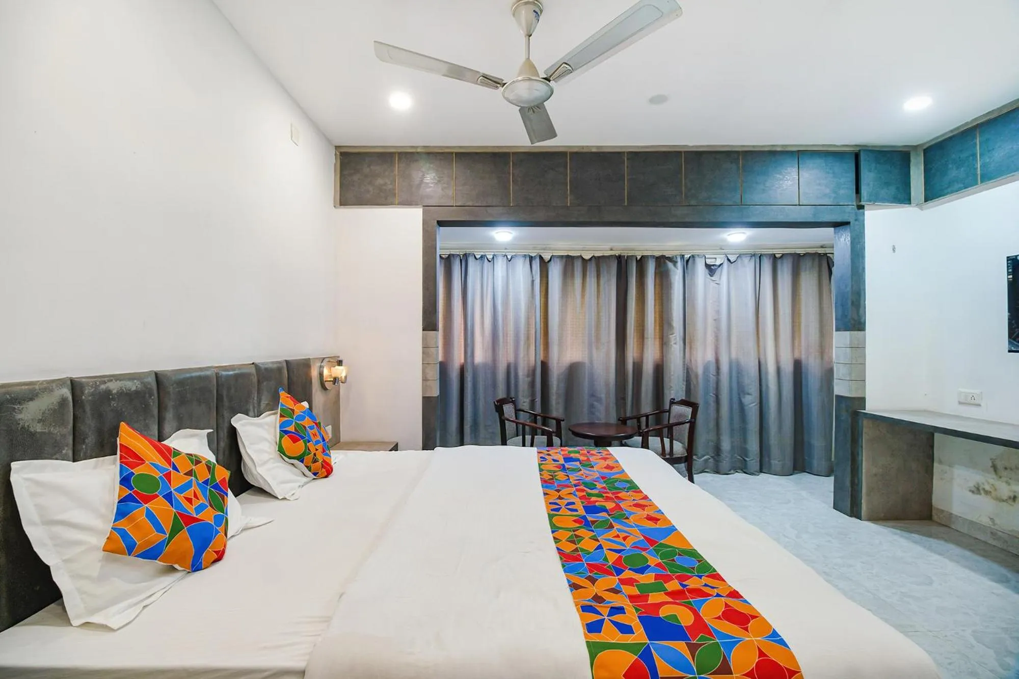 Bed in FabHotel Apple Tree