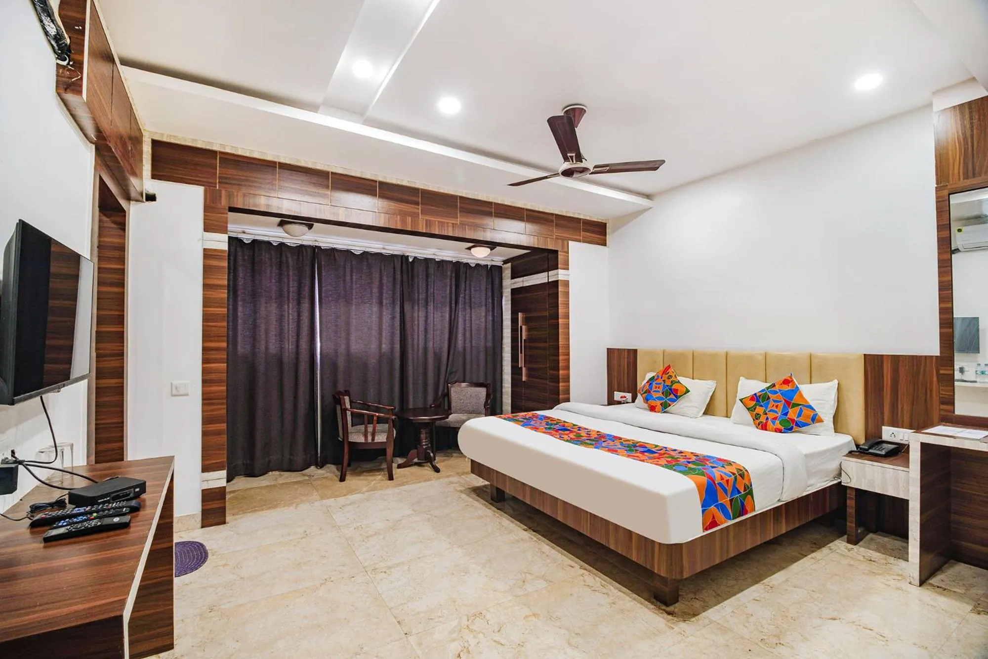 Bed in FabHotel Apple Tree