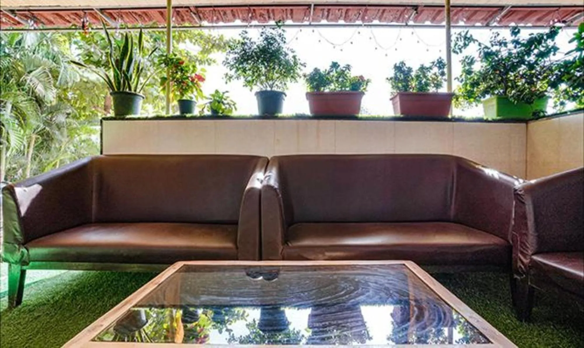 Seating area in FabHotel White Gold