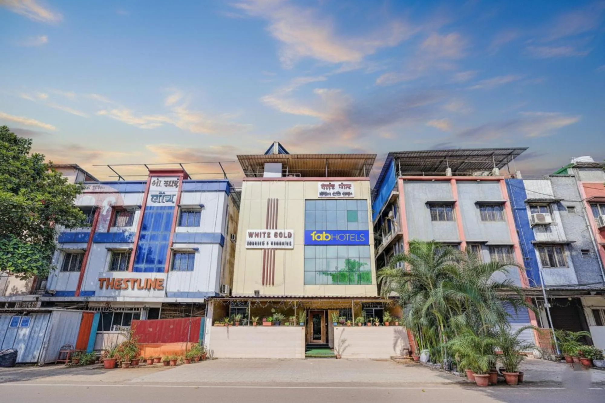 Lobby or reception in FabHotel White Gold