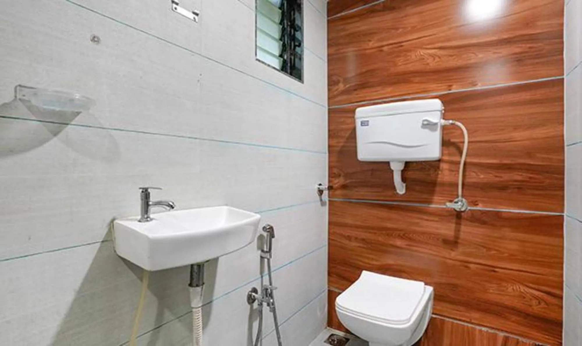 Toilet in FabHotel White Gold