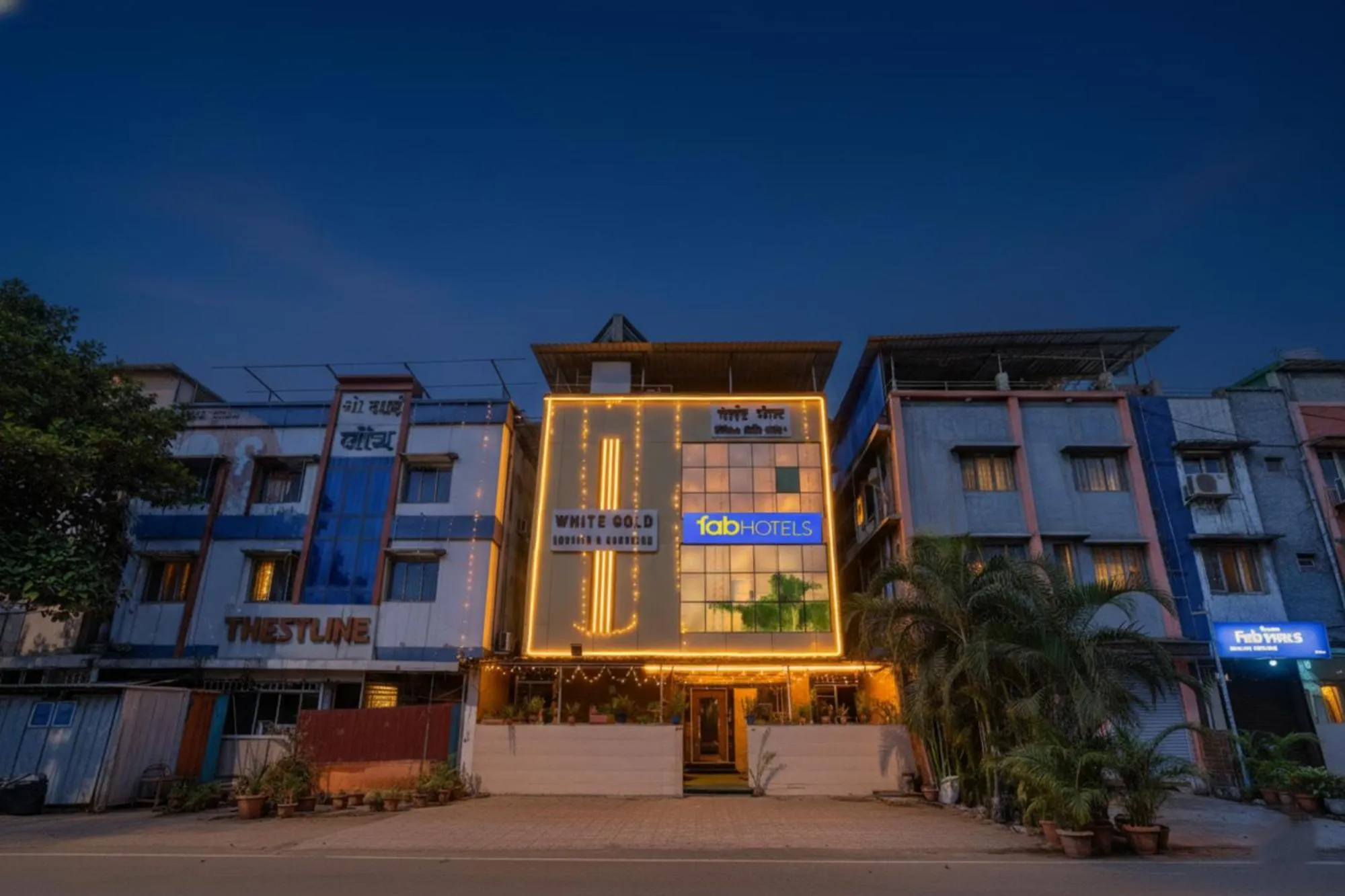 Lobby or reception in FabHotel White Gold