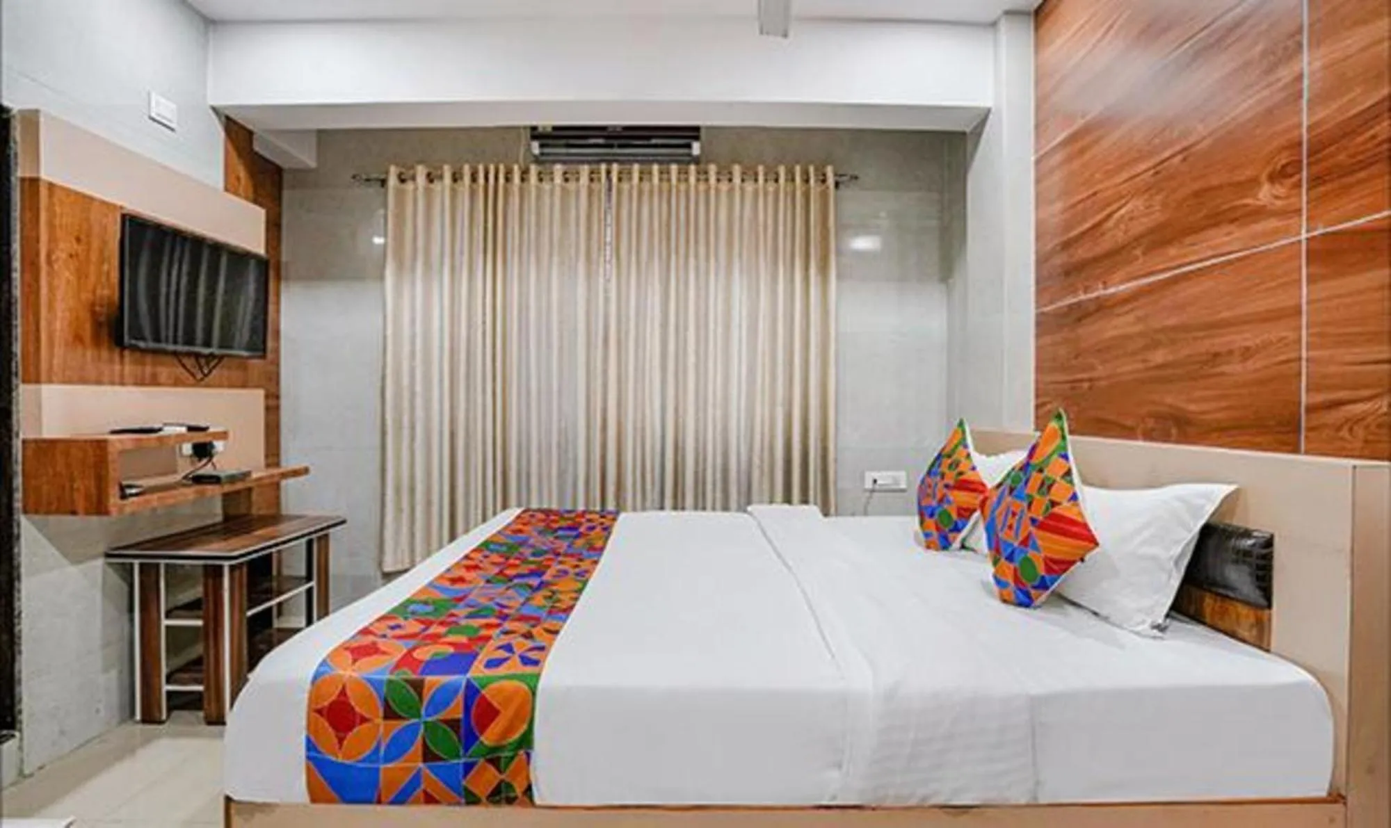 Bed in FabHotel White Gold