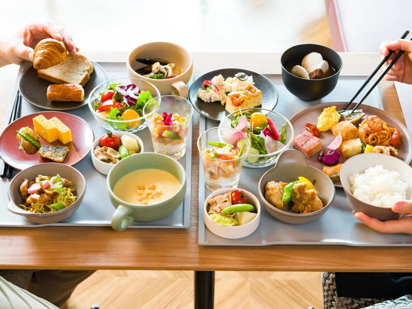 Restaurant/places to eat in GRIDS PREMIUM HOTEL OTARU