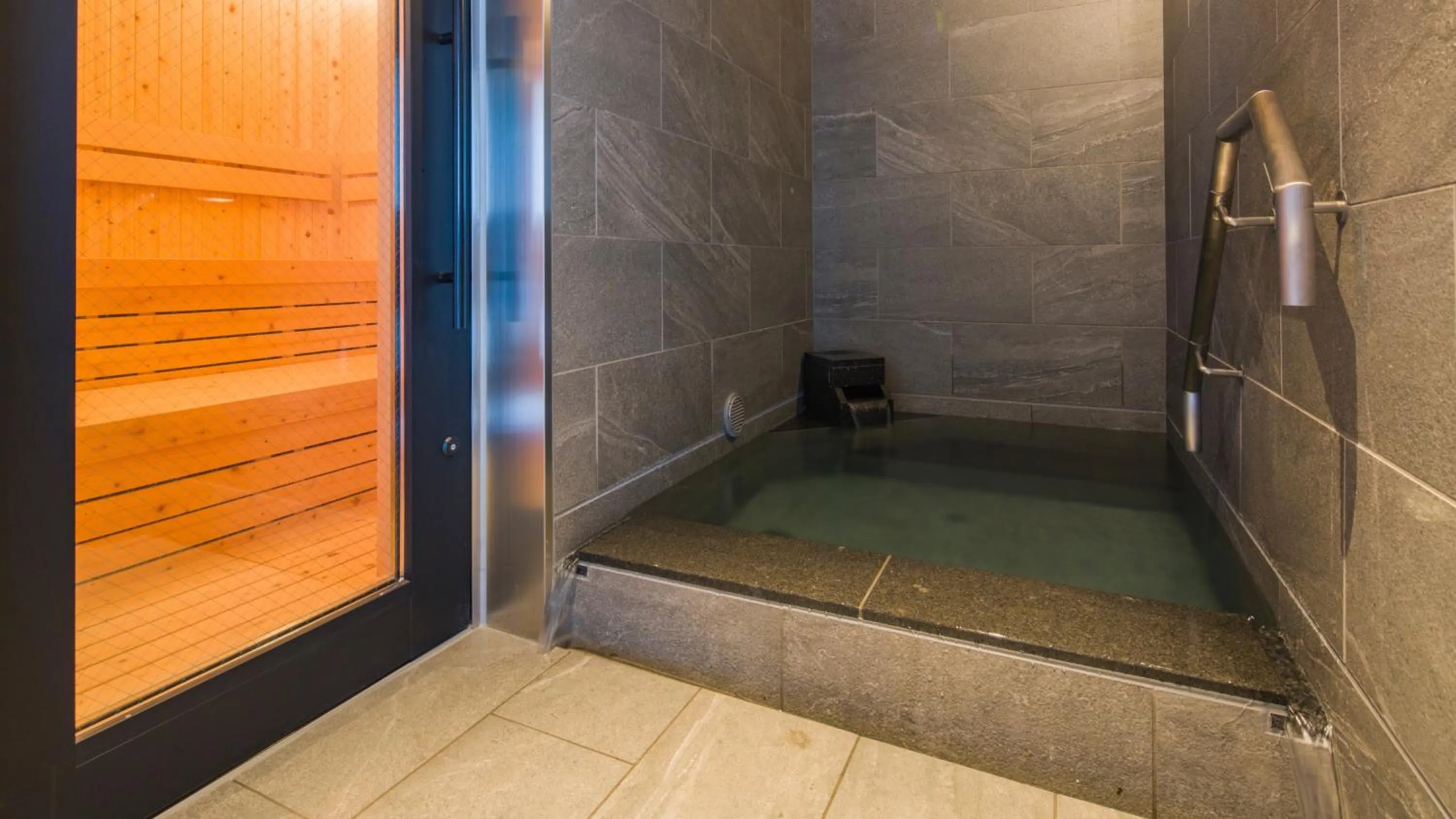 Public Bath in GRIDS PREMIUM HOTEL OTARU