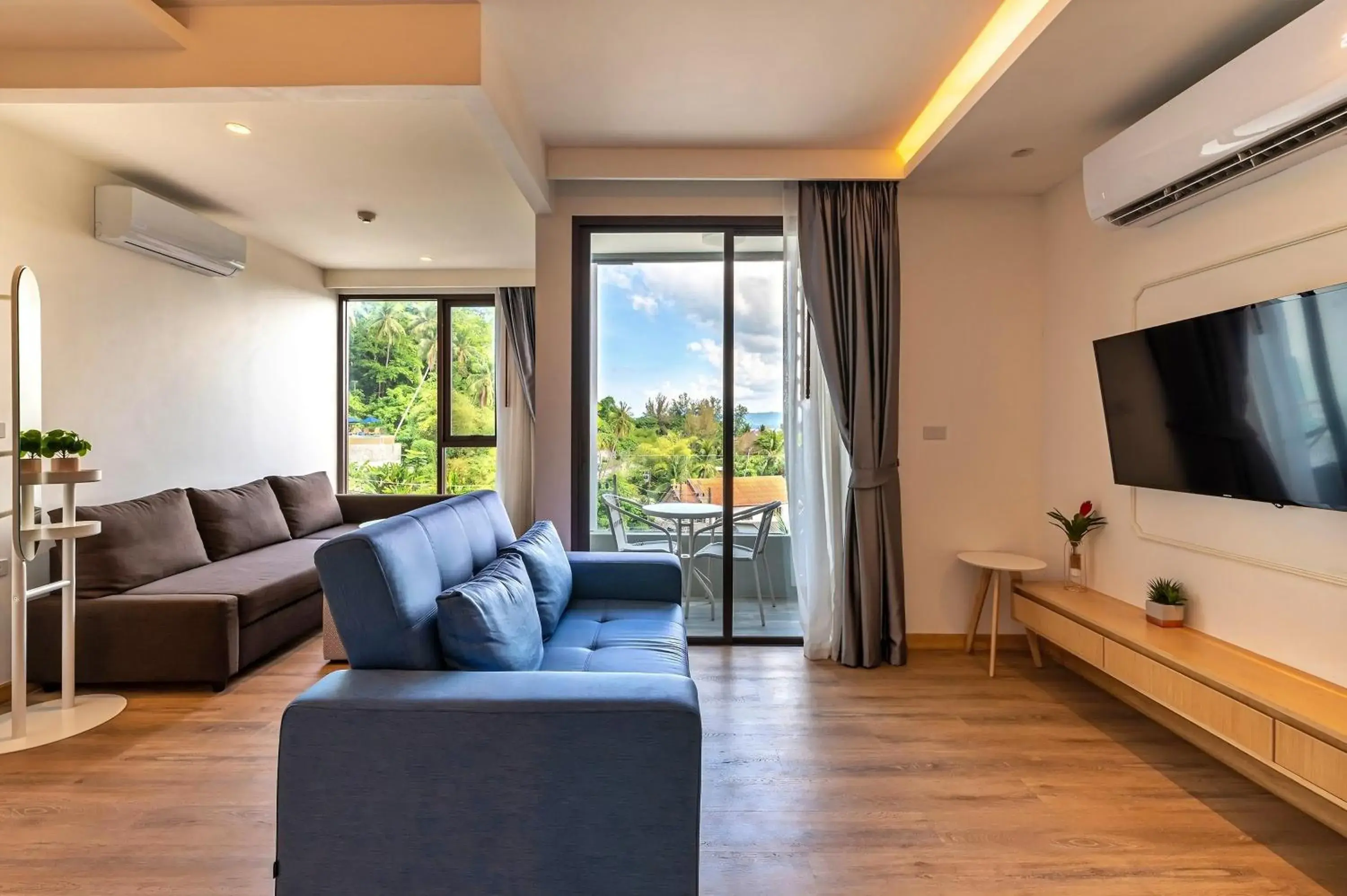 Superior Apartment in Aristo 2 Phuket by RESAVA Superior Apartment in Aristo 2 Phuket by RESAVA
