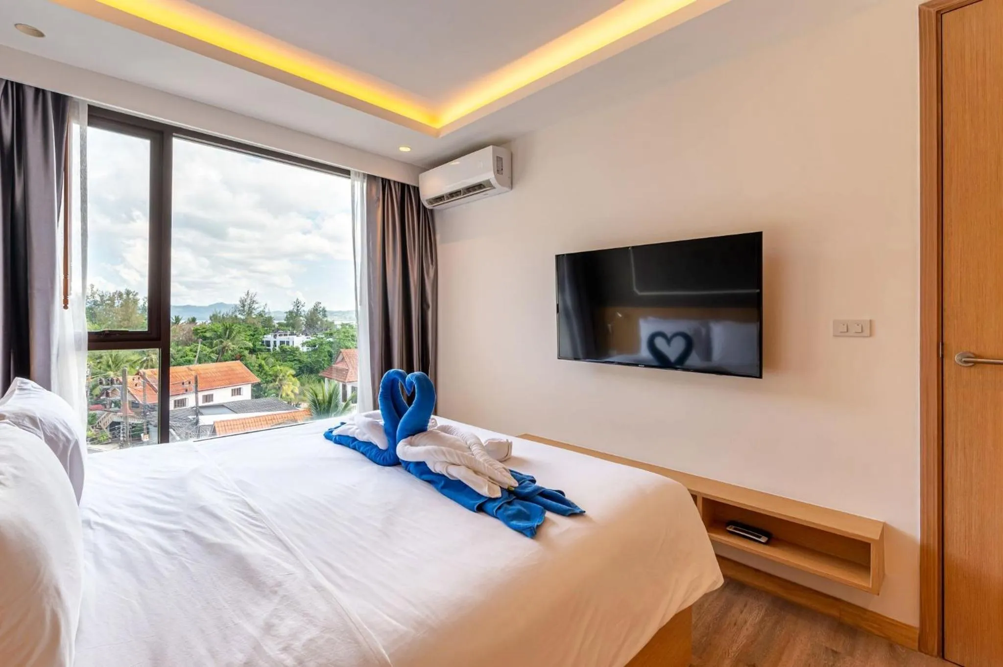 Bedroom, Bed in Aristo 2 Phuket by RESAVA