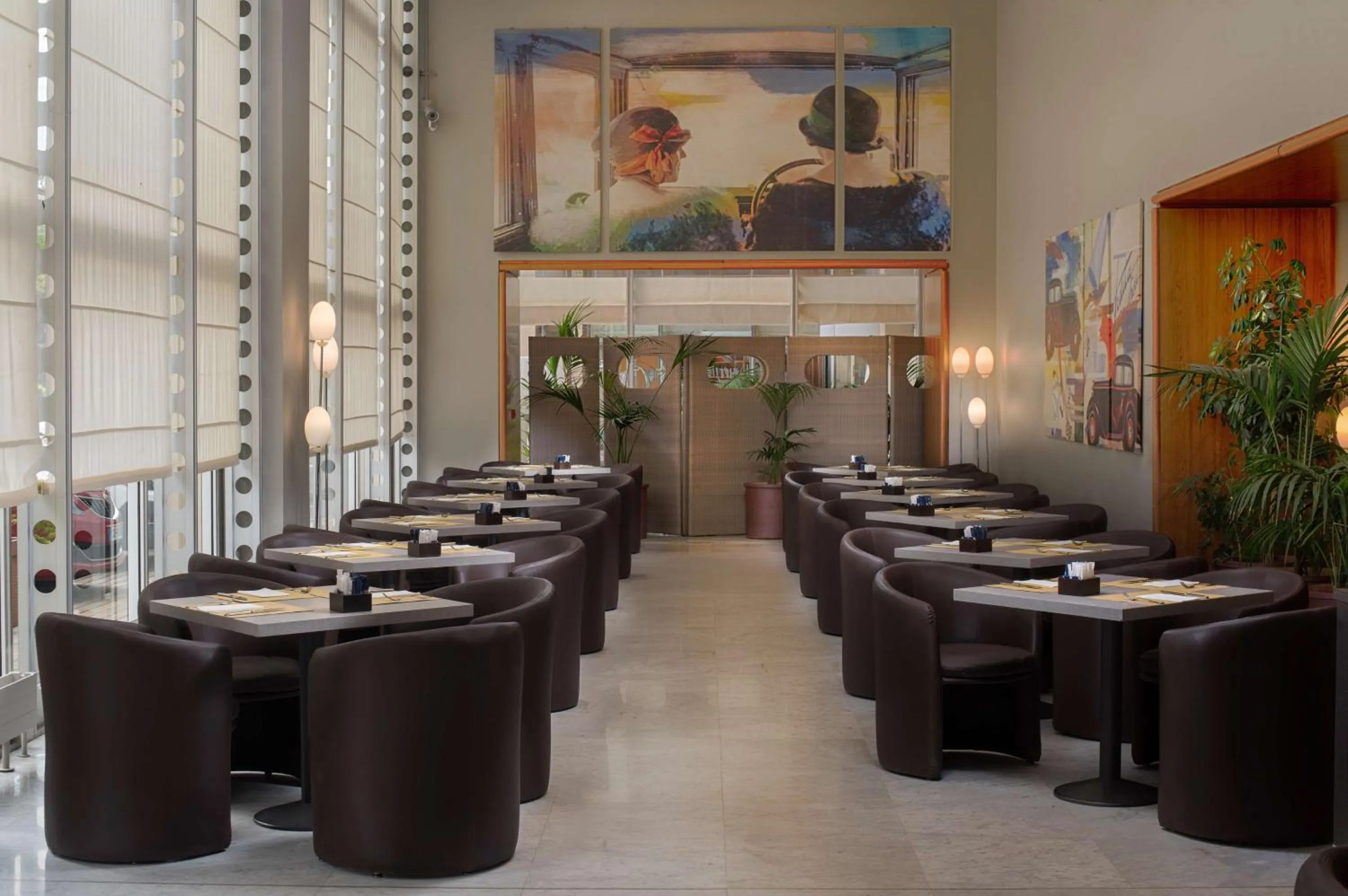 Restaurant/places to eat in NH Torino Lingotto Congress