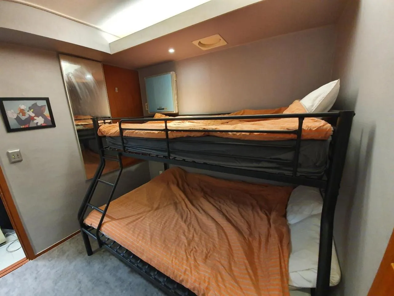 bunk bed, Bed in Dalgona Guesthouse