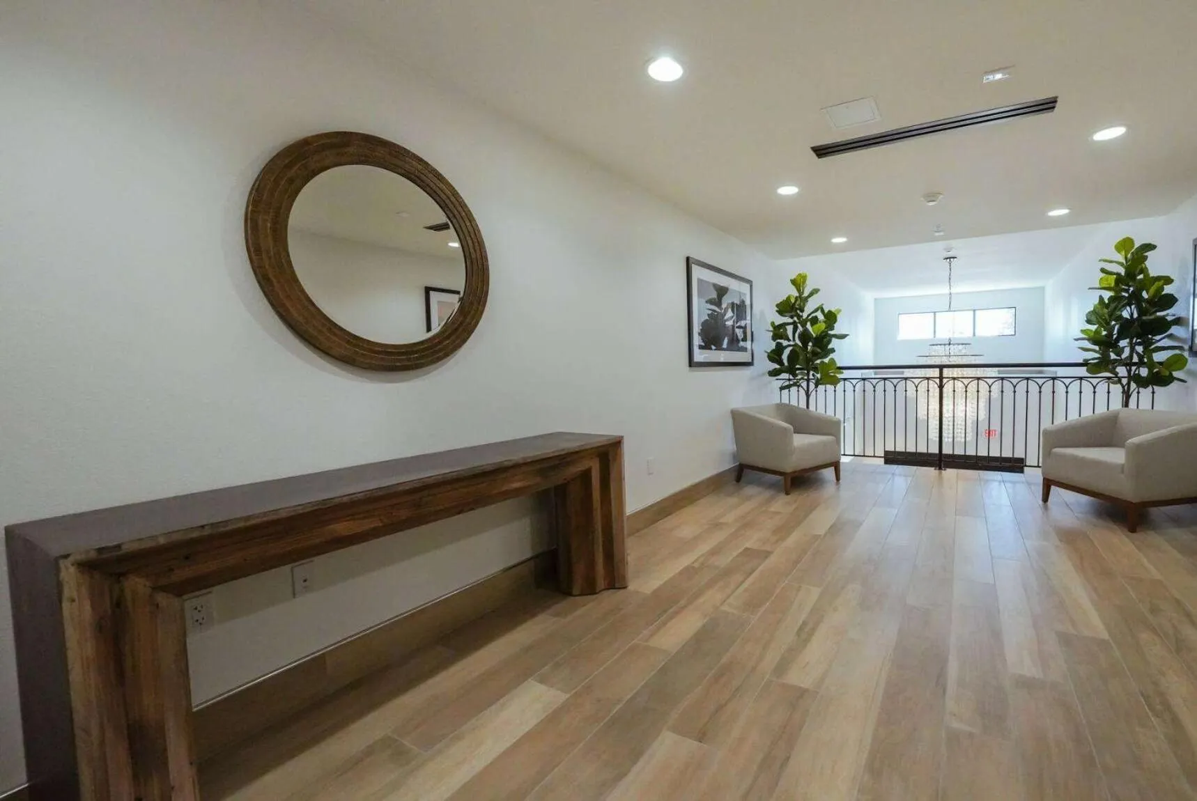 Lobby or reception in La Quinta Inn & Suites by Wyndham Santa Cruz