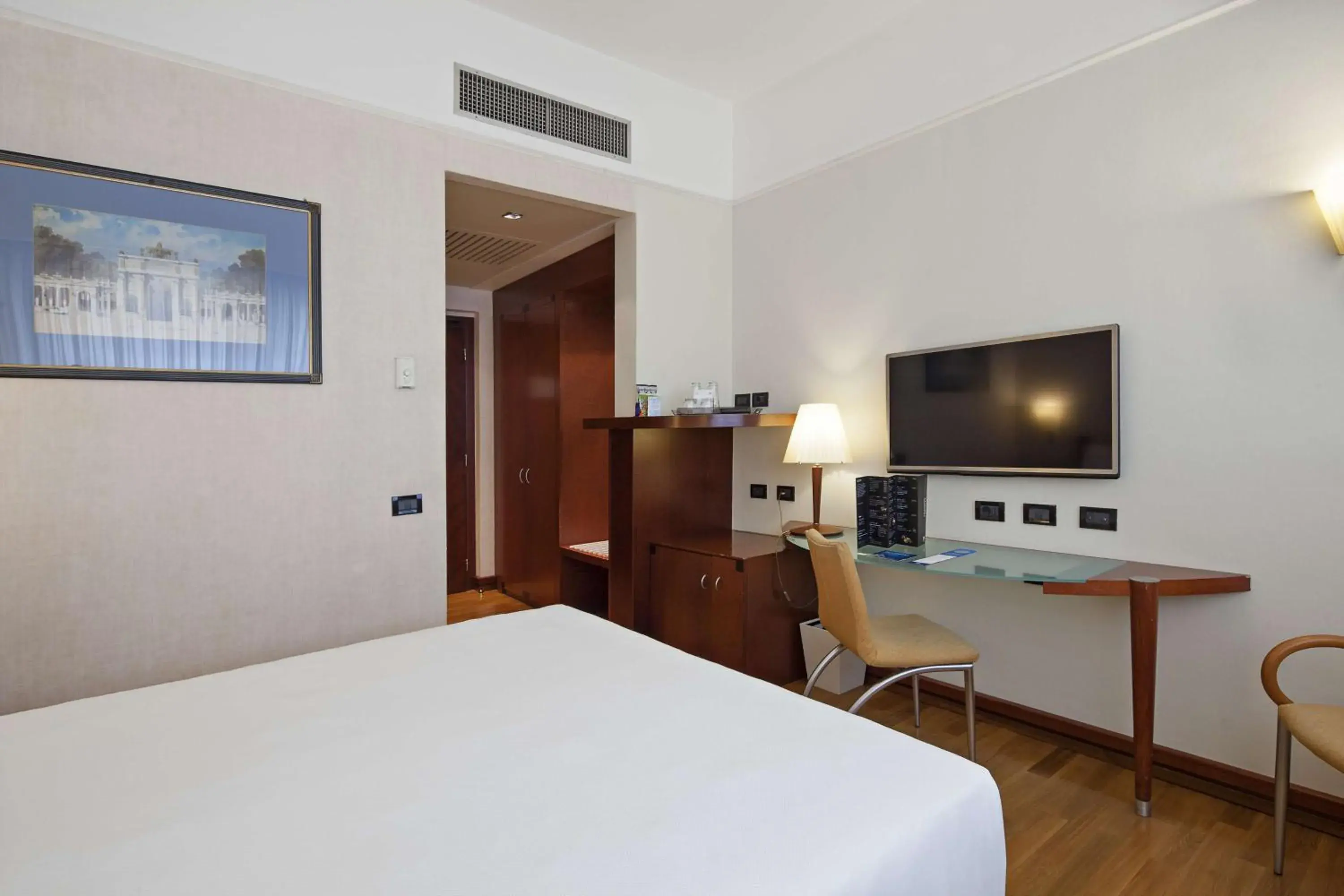 Standard Single Room in NH Milano Machiavelli Standard Single Room in NH Milano Machiavelli