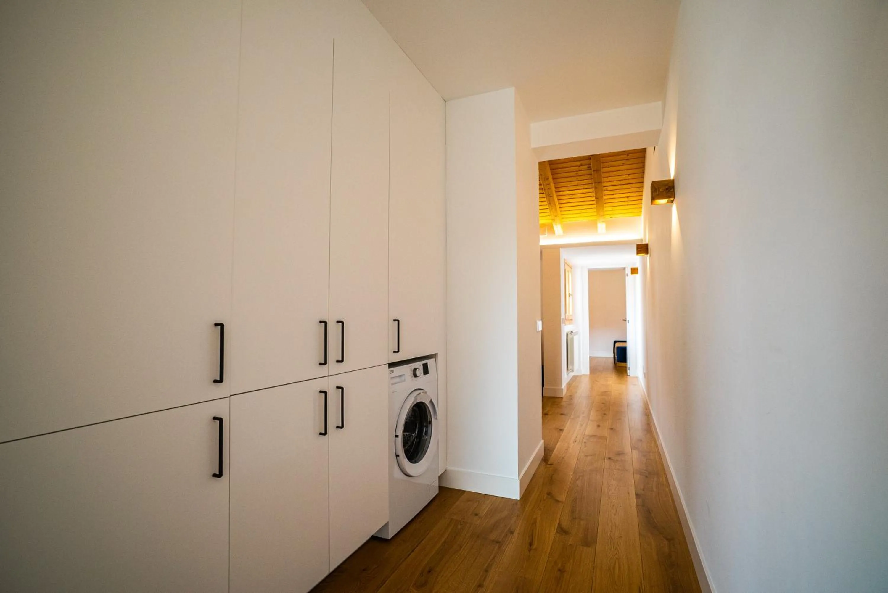 laundry in Smartr Madrid Gran Via Apartments