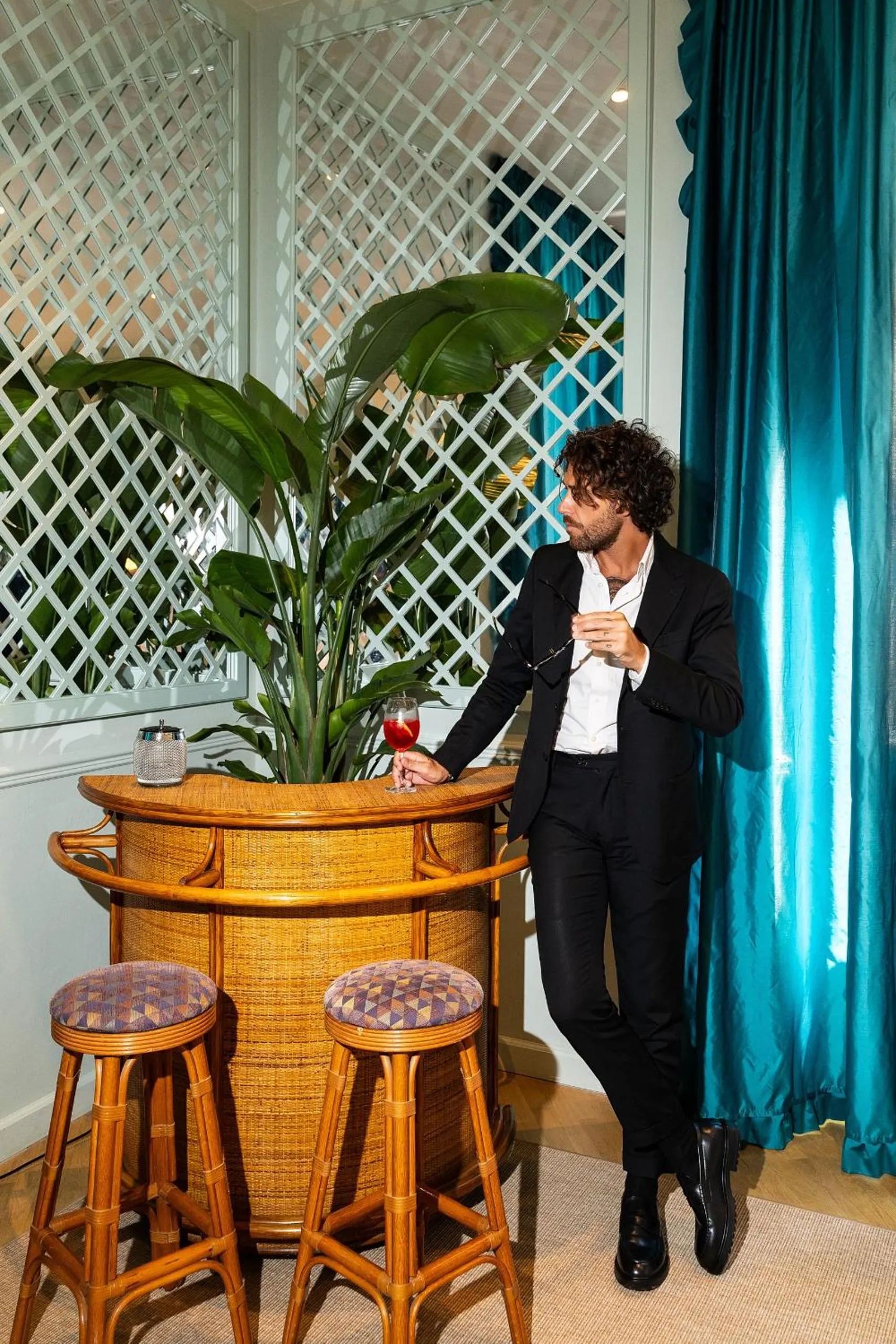 People in Room Mate Collection Isabella, Florence