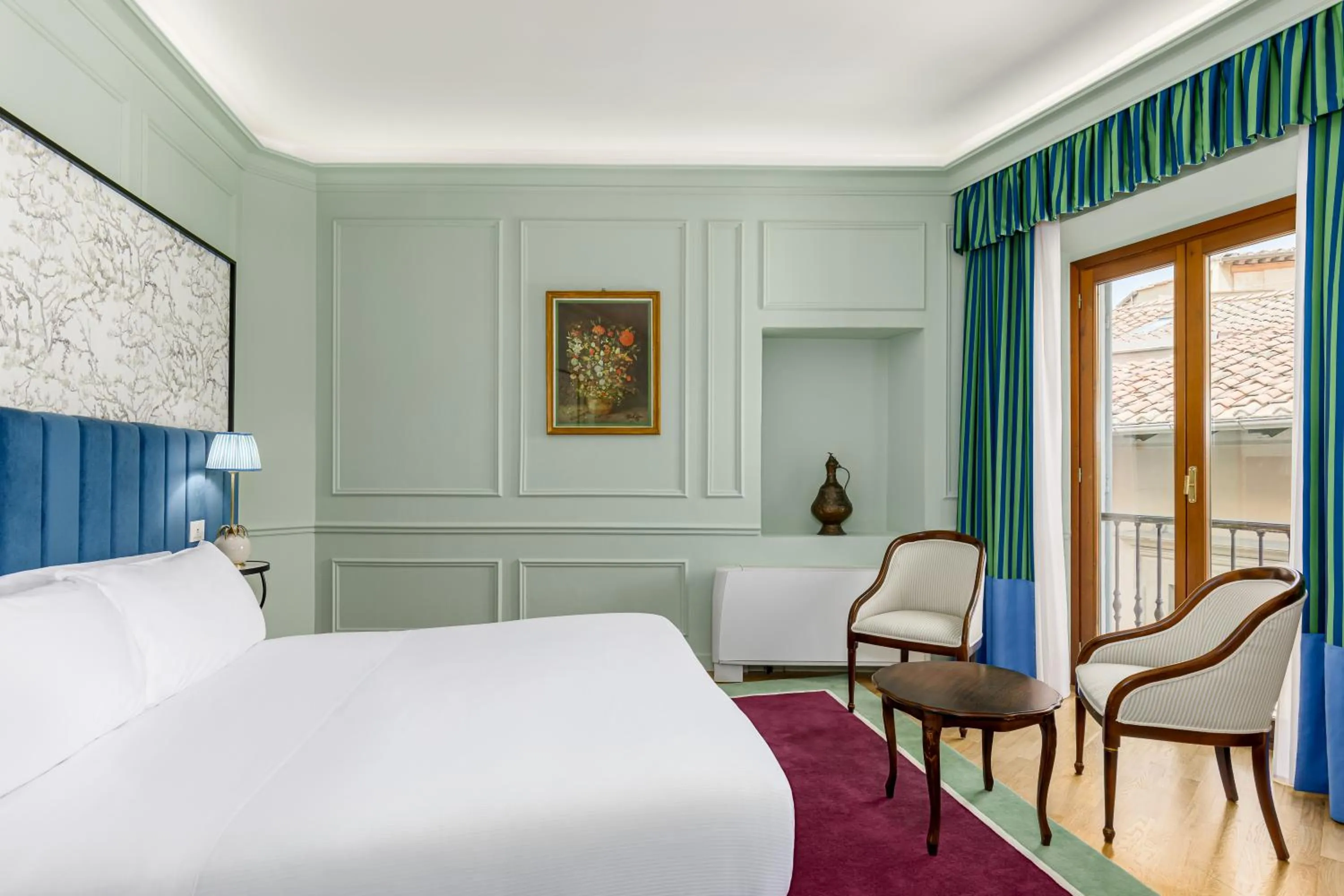 Bed in Room Mate Collection Isabella, Florence