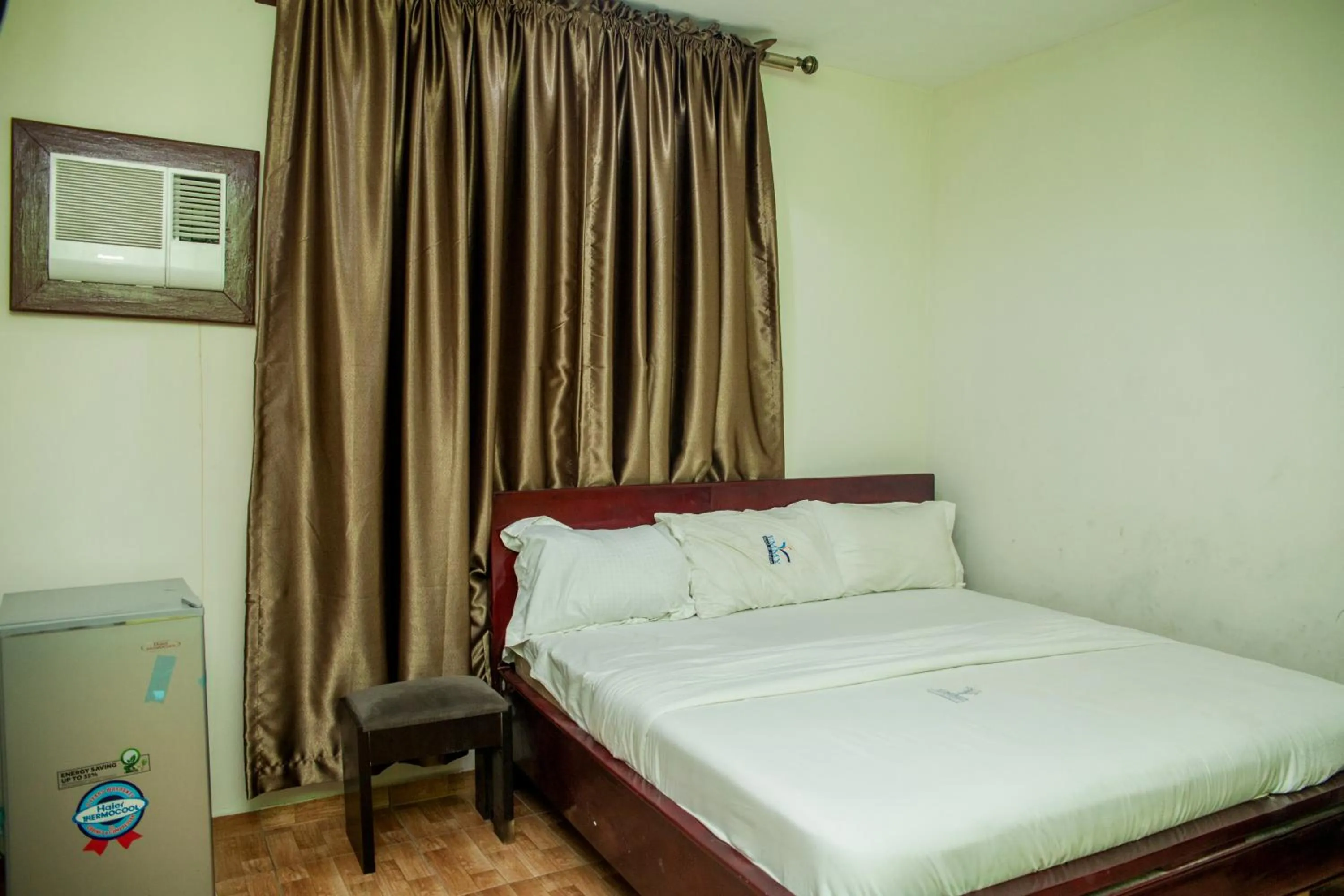 Bed in Emmy Hotels & Suites