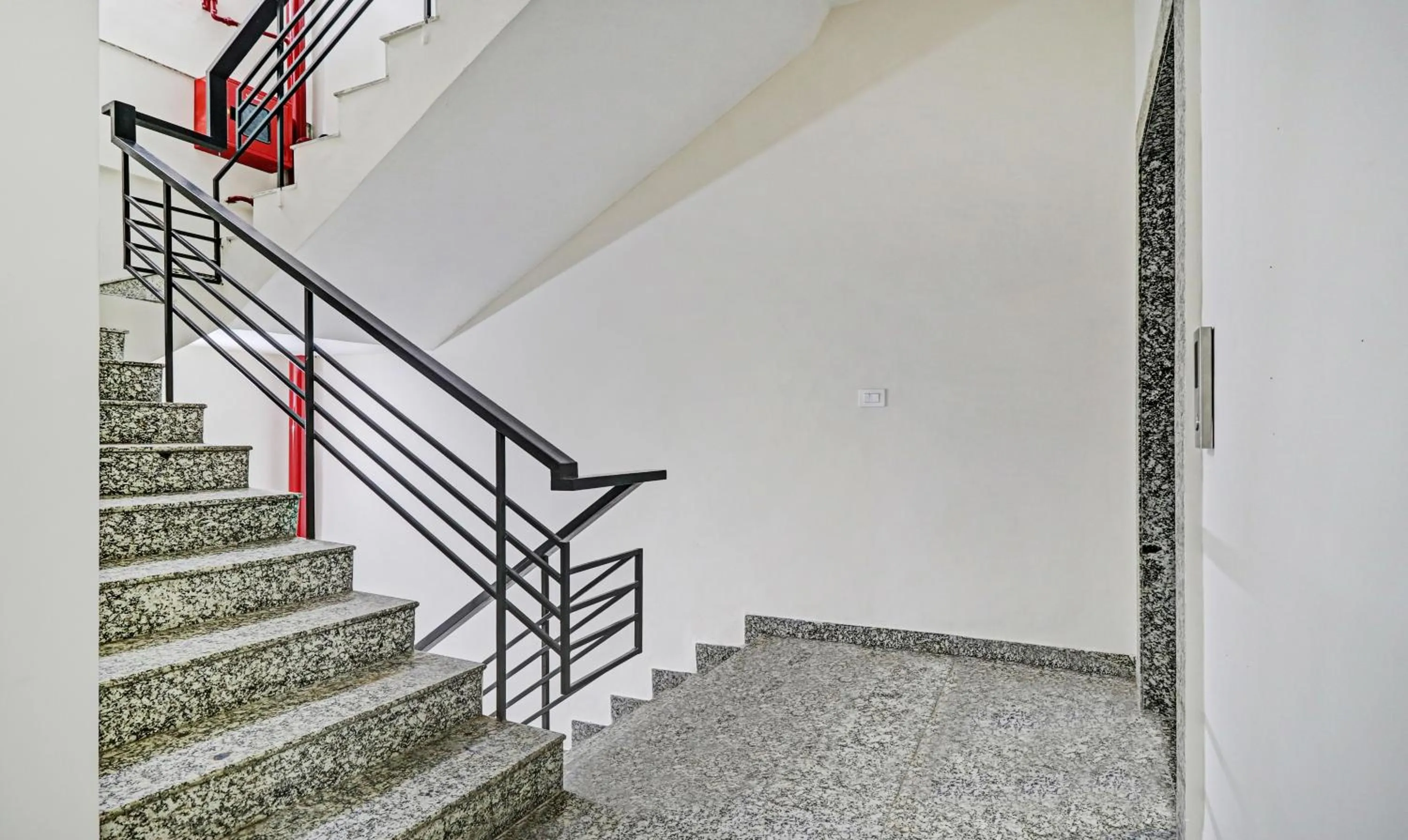 elevator in Treebo Kamron Regency Sector 80