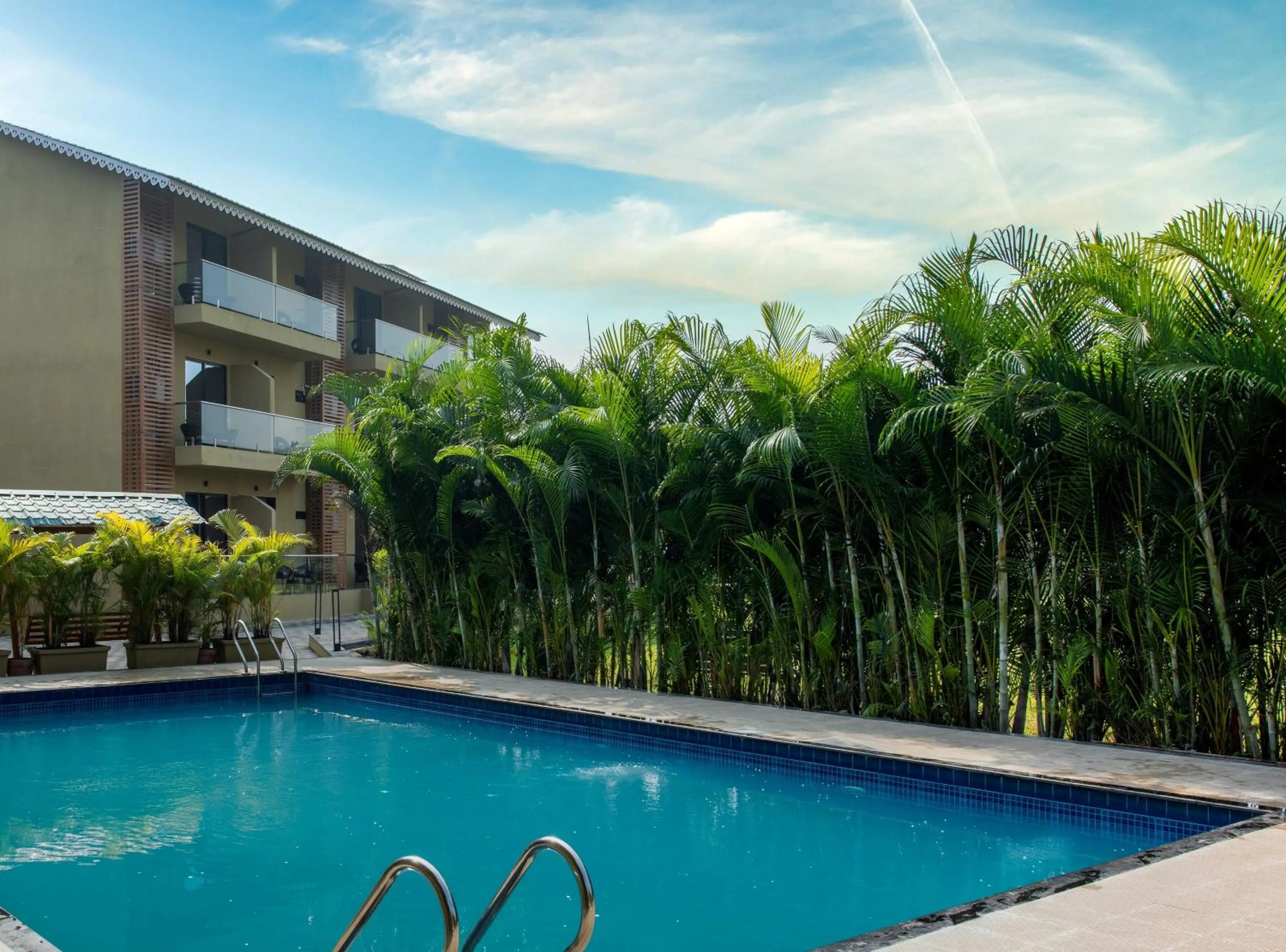 Swimming pool in Paramount Riverfront Resort & Spa, Karjat