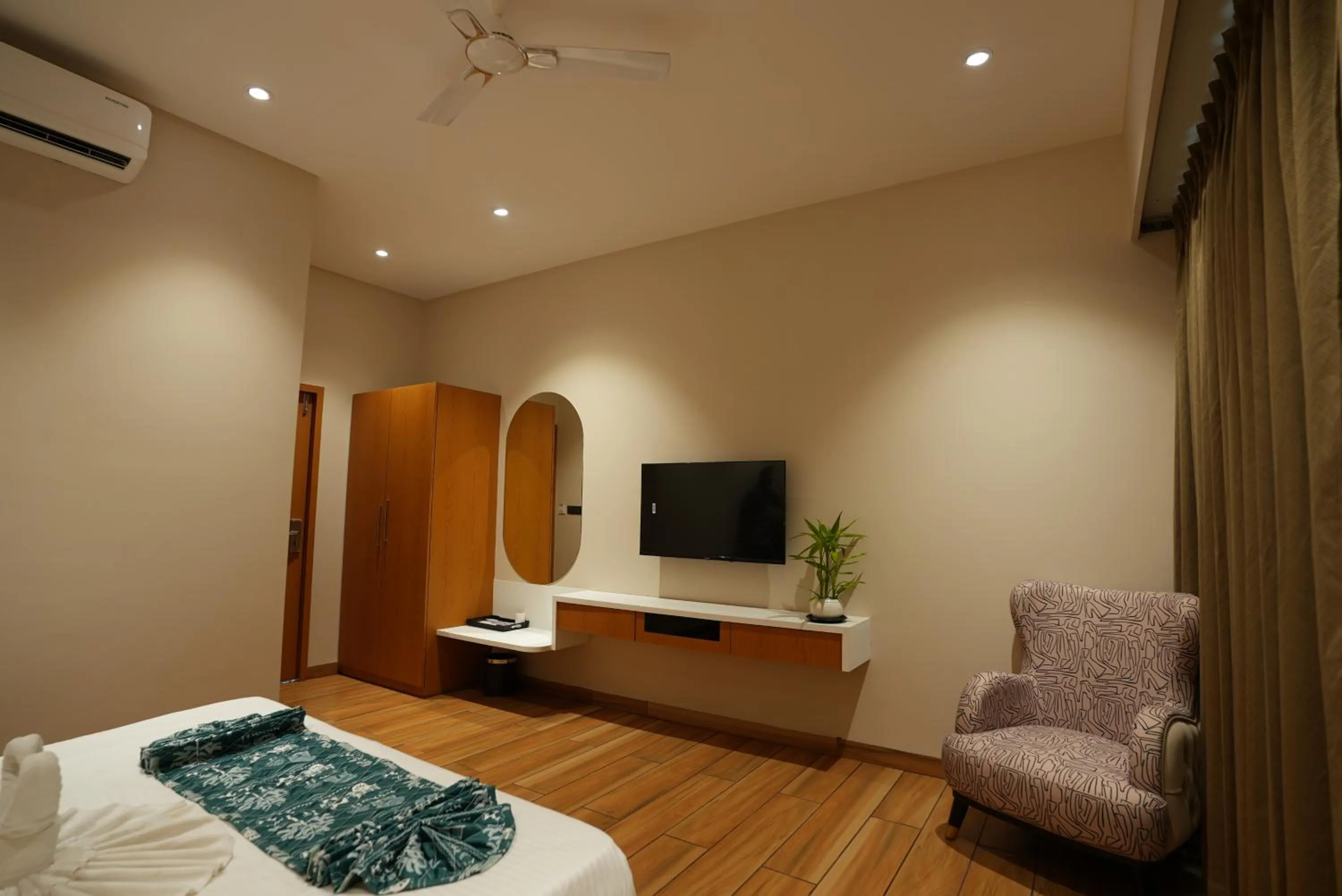 Bedroom, Bed in Paramount Riverfront Resort & Spa, Karjat