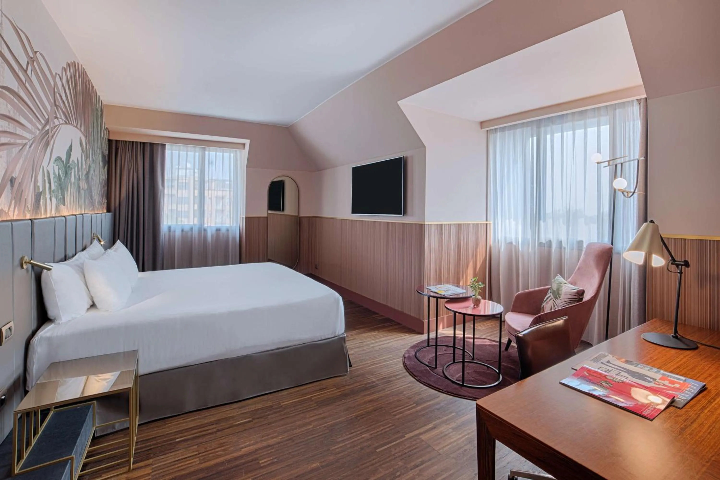 Bedroom, Bed in NH Collection Milano Touring