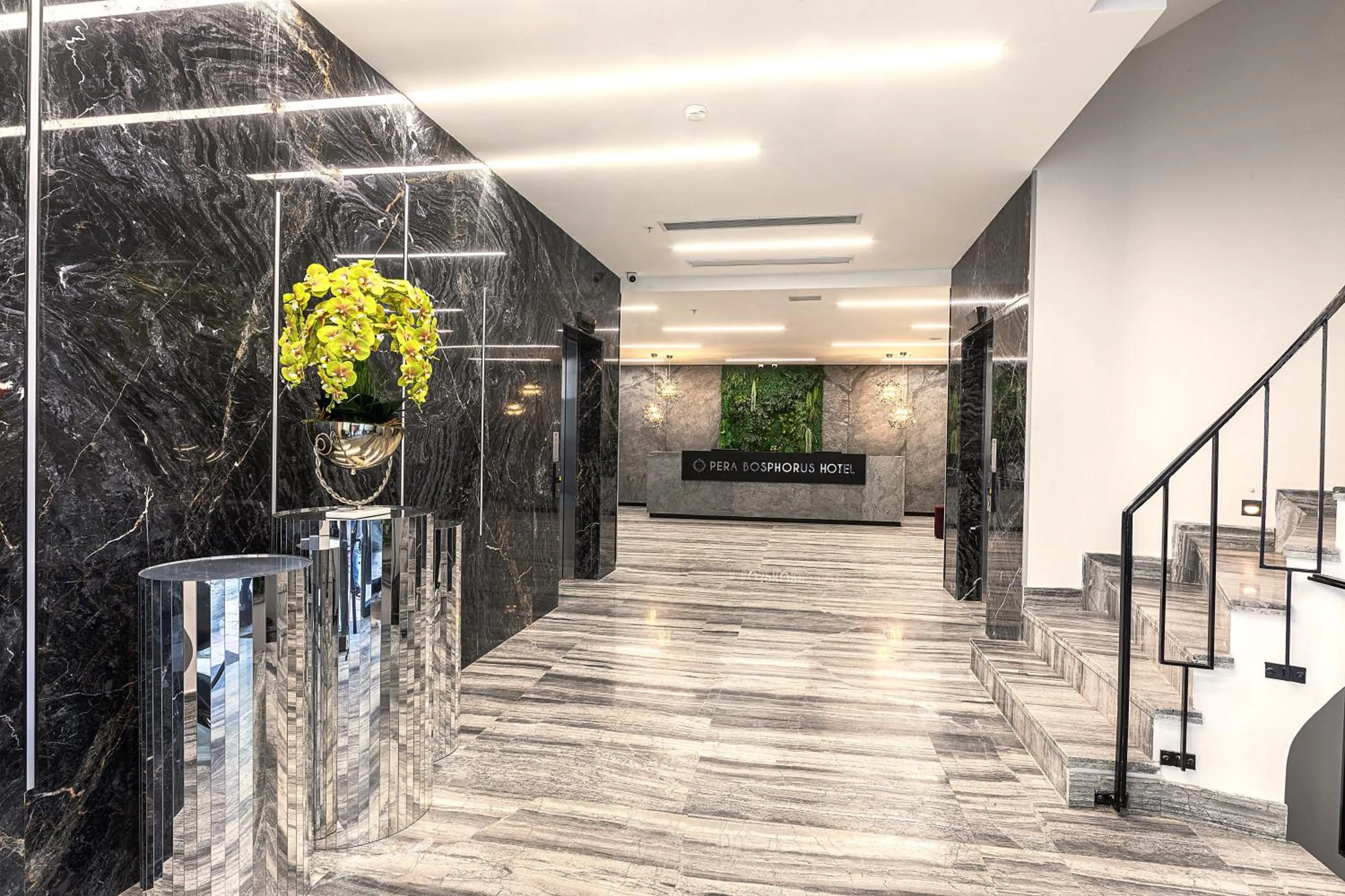 Lobby or reception in Pera Bosphorus Hotel
