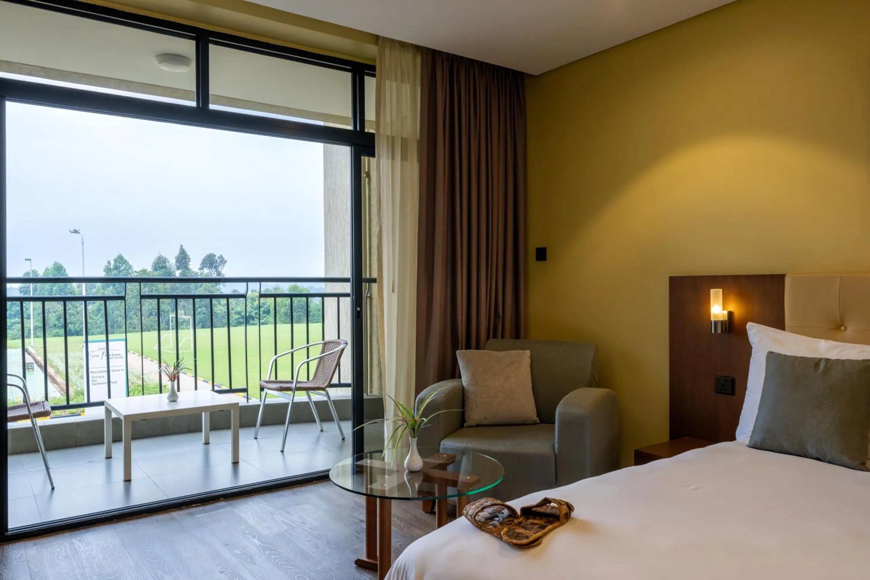 Seating area in Mantis Kivu Marina Bay Hotel