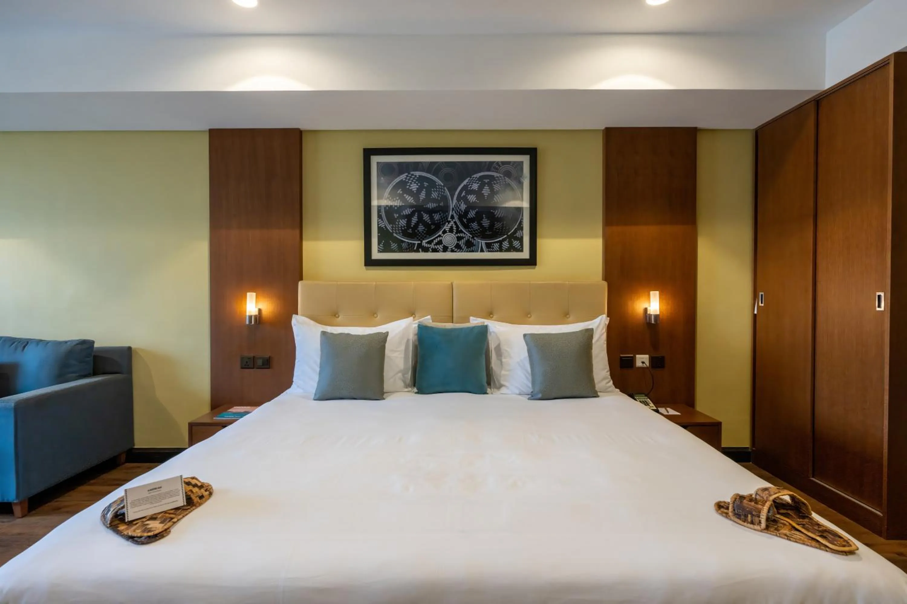 Bedroom in Mantis Kivu Marina Bay Hotel