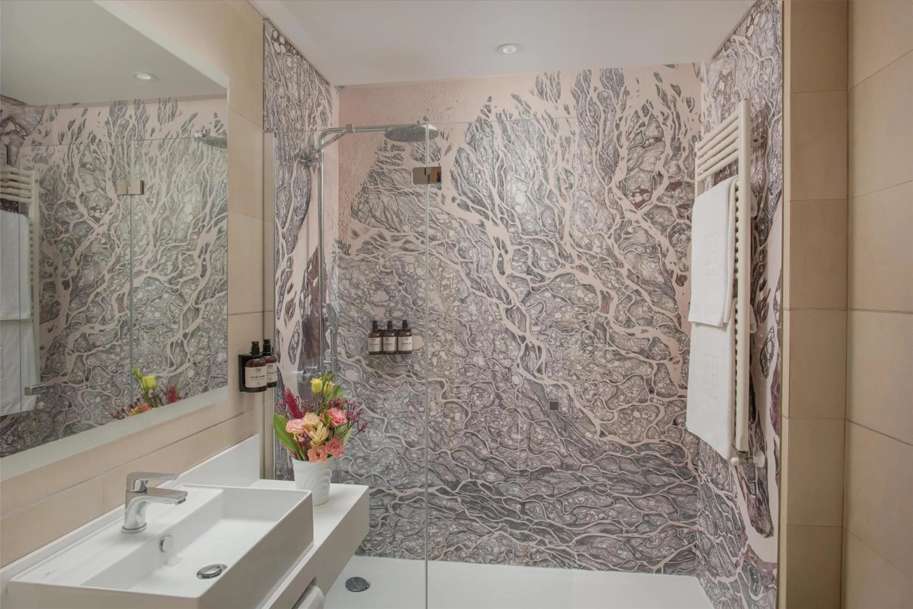 Bathroom in NH Catania Centro