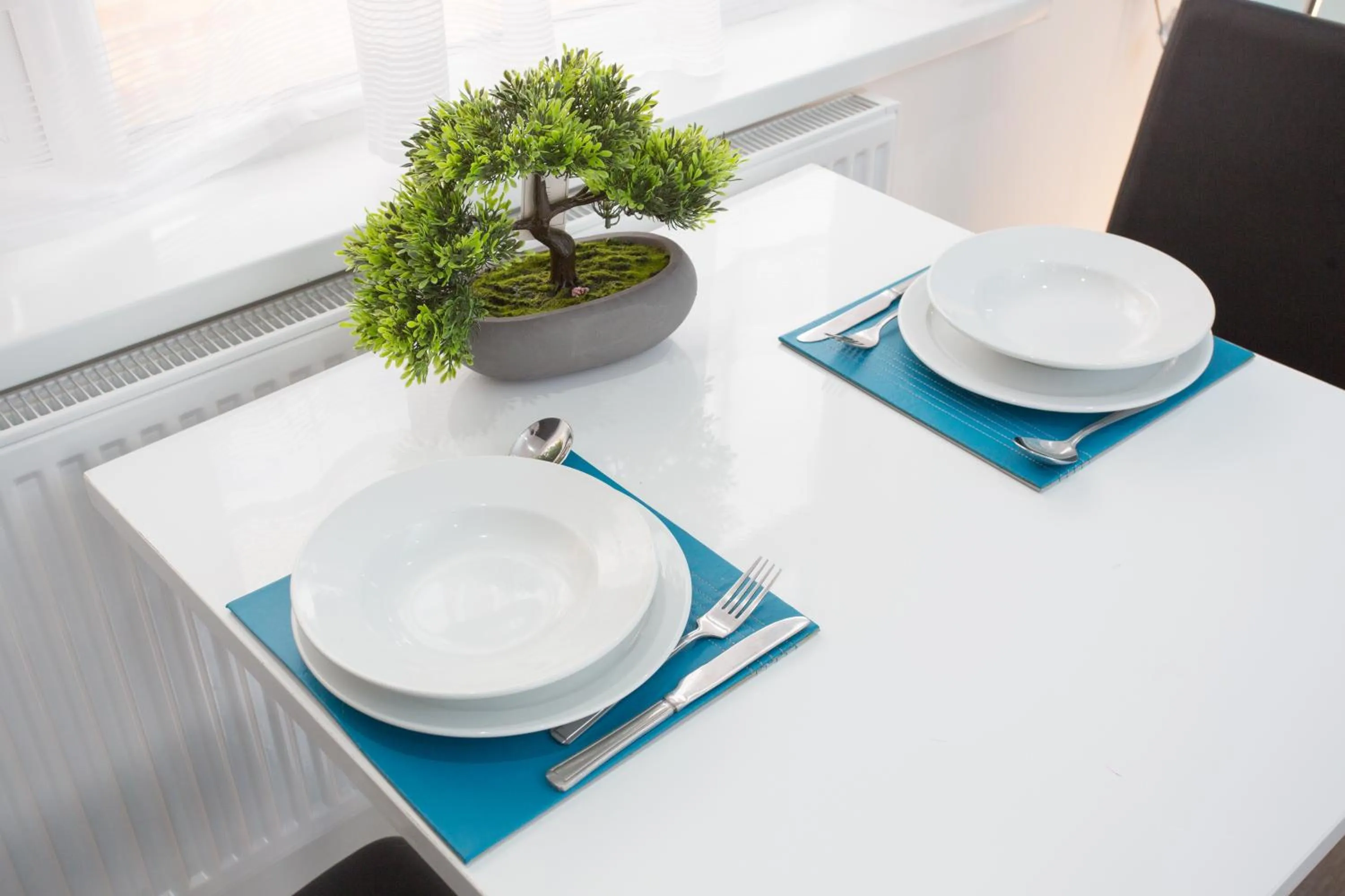 Dining area in Legoland Heathrow Windsor Apartment Hotel