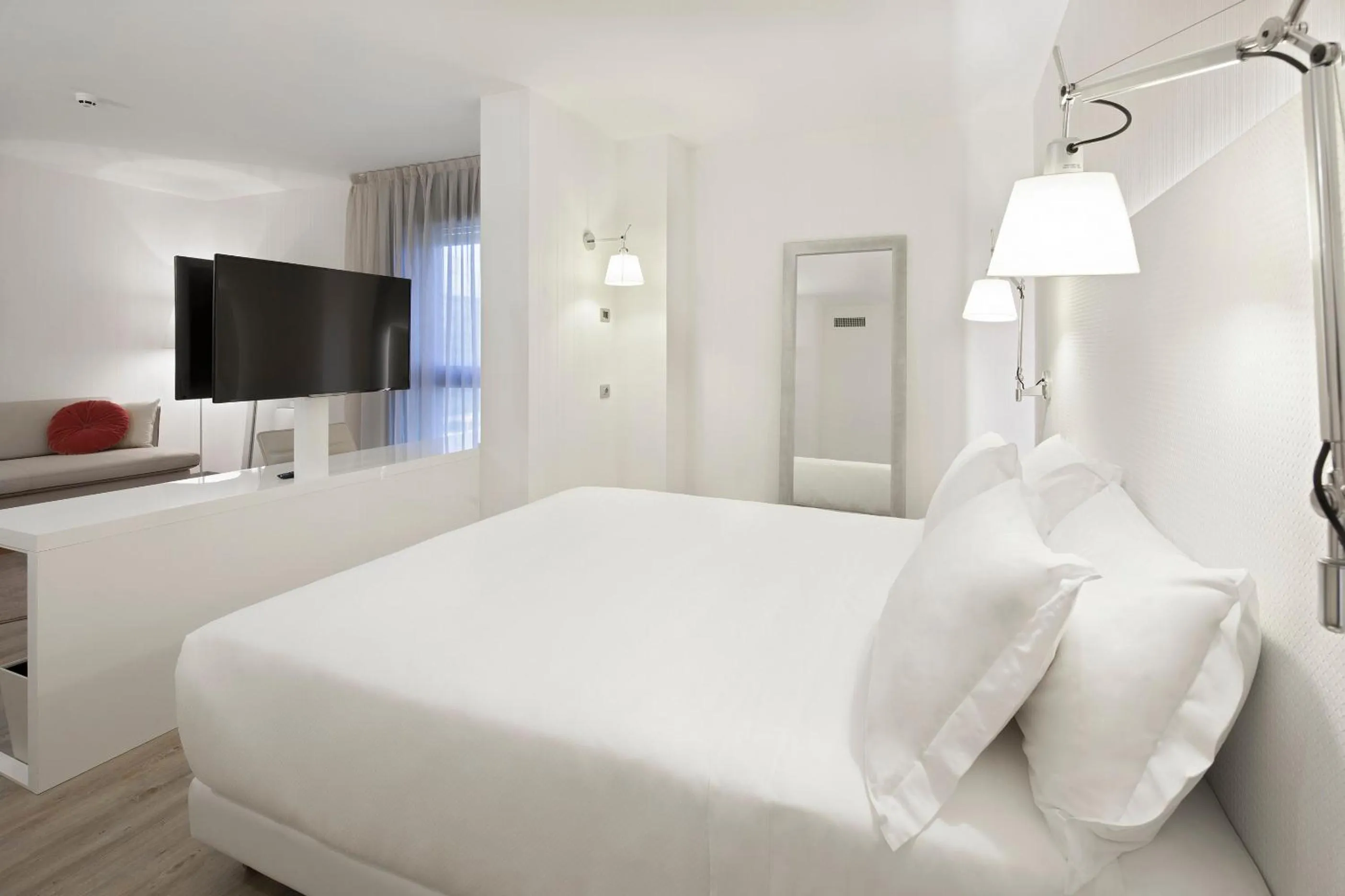 Bedroom, Bed in NH Milano Congress Centre