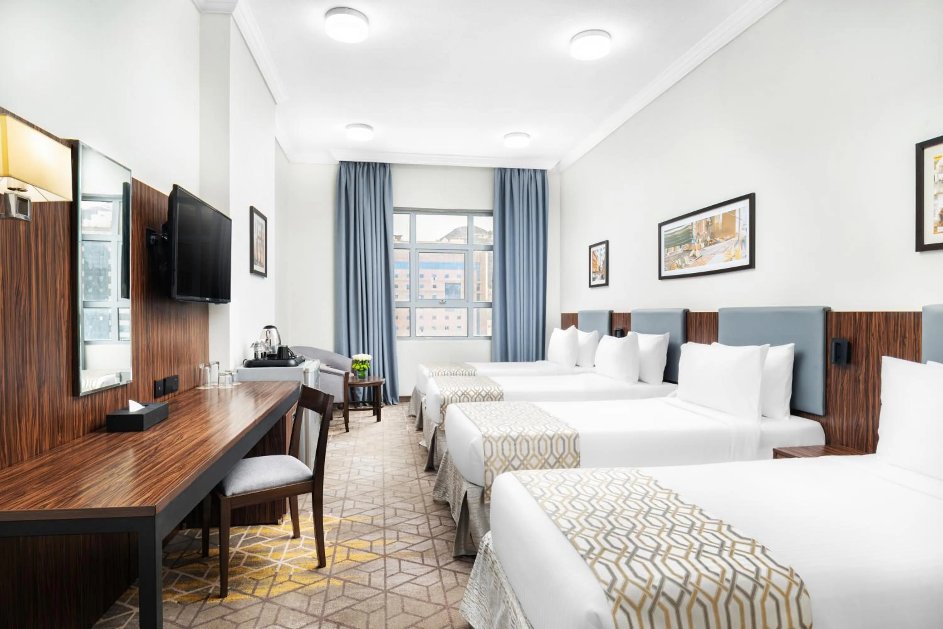 Bedroom, Bed in Elaf Bakkah Hotel