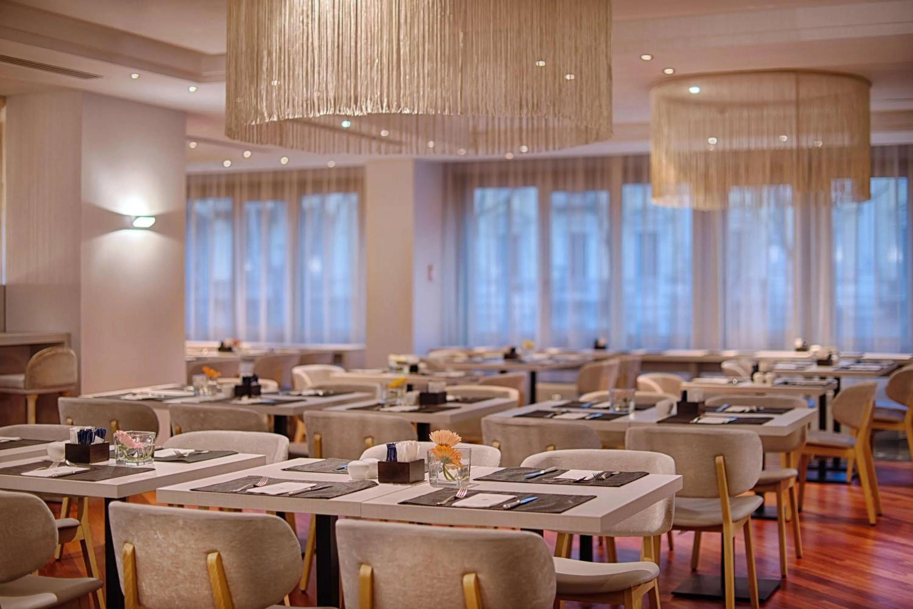 Restaurant/places to eat in NH Torino Centro