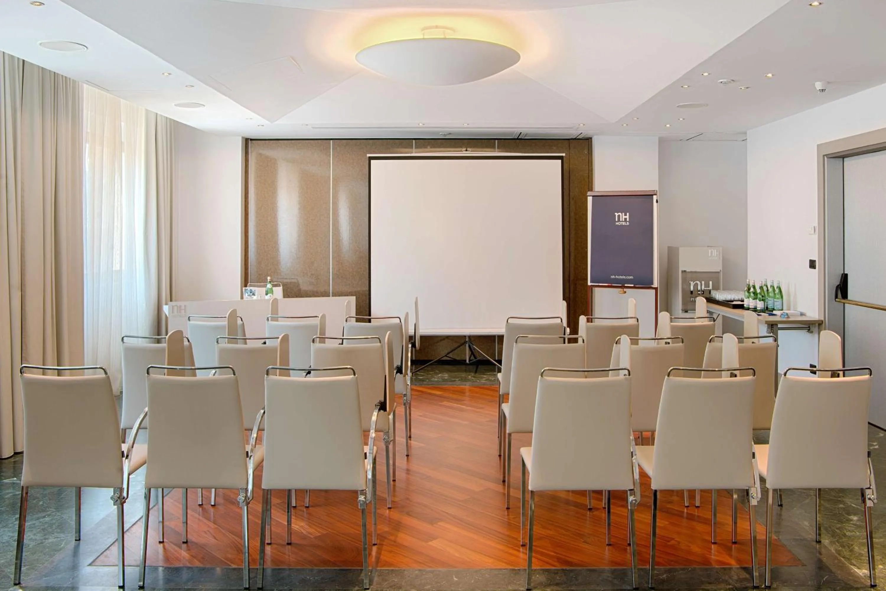 Meeting/conference room in NH Torino Centro
